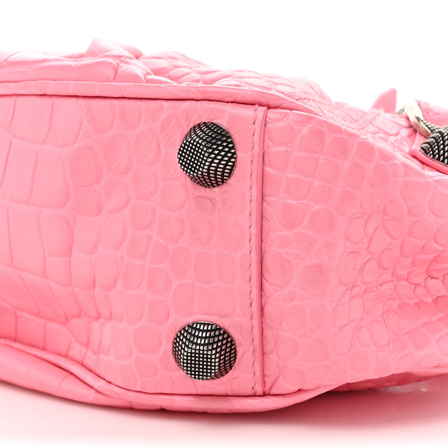 Extra Supple Calfskin Crocodile Embossed Small Le Cagole Shoulder Bag Sweet Pink