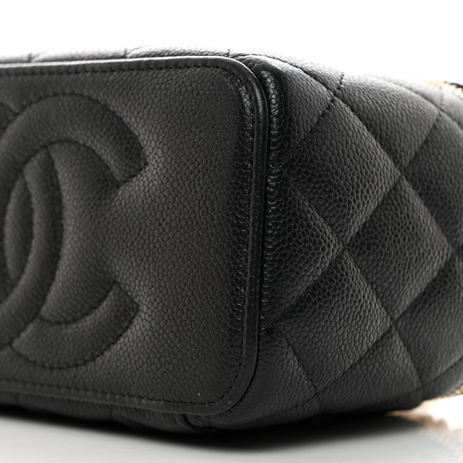Chanel Caviar Quilted Sweetheart Vanity Case Black 11 of 11