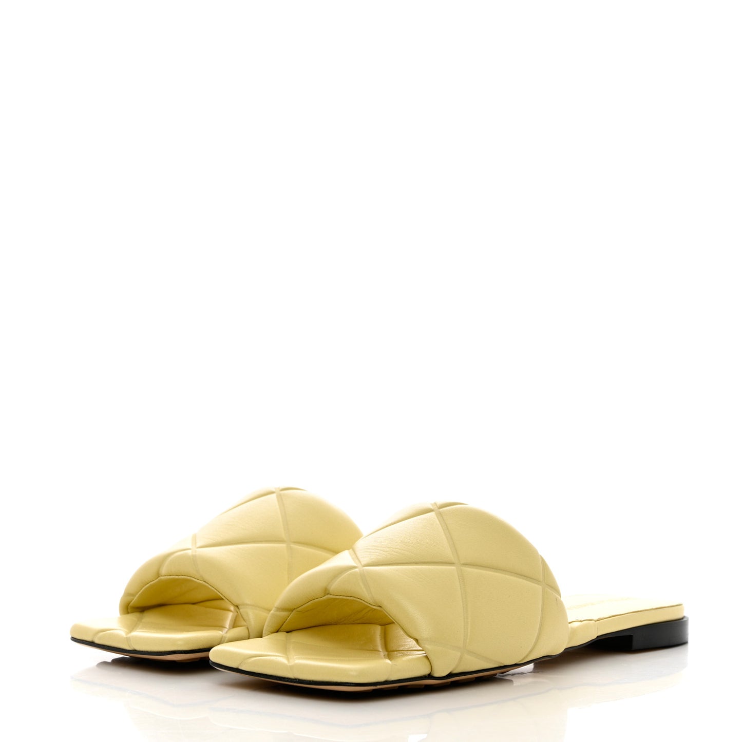 Nappa Quilted Rubber Lido Flat Sandals 39 Moon Beam