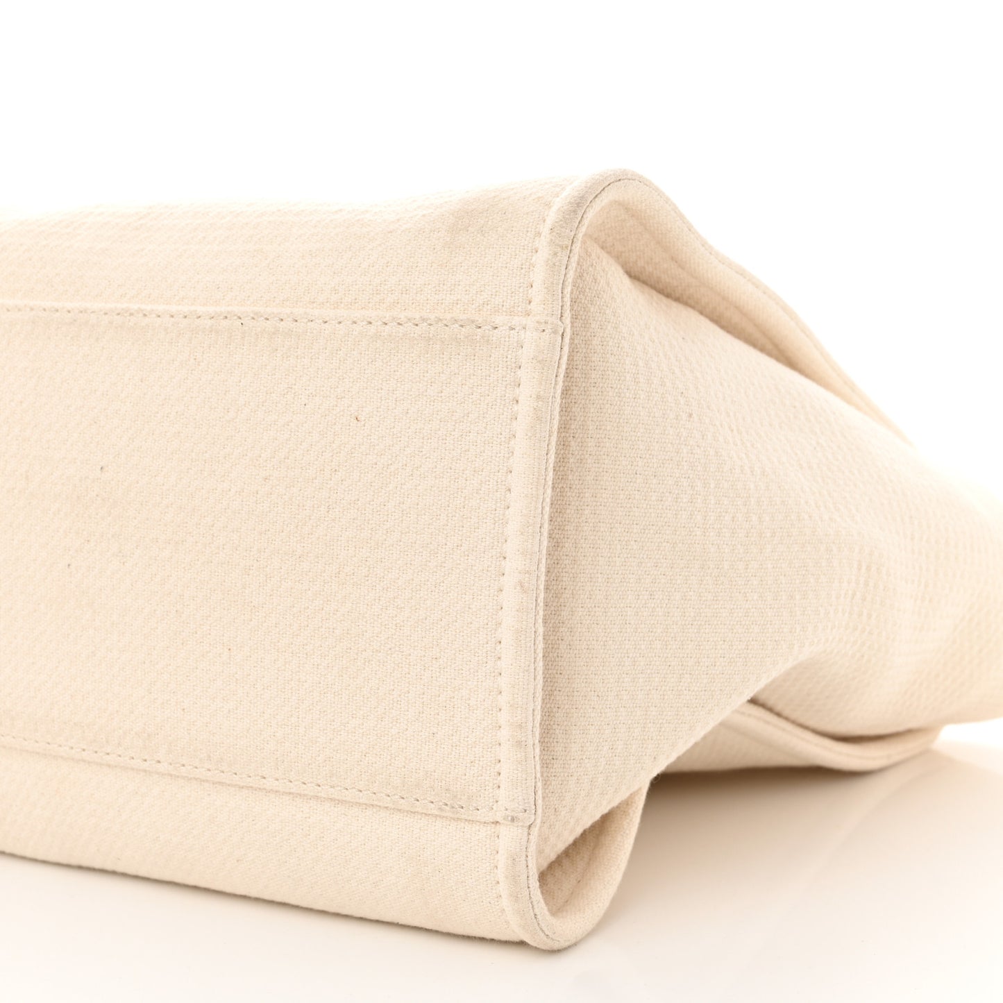 Mixed Fibers Medium Deauville Tote White