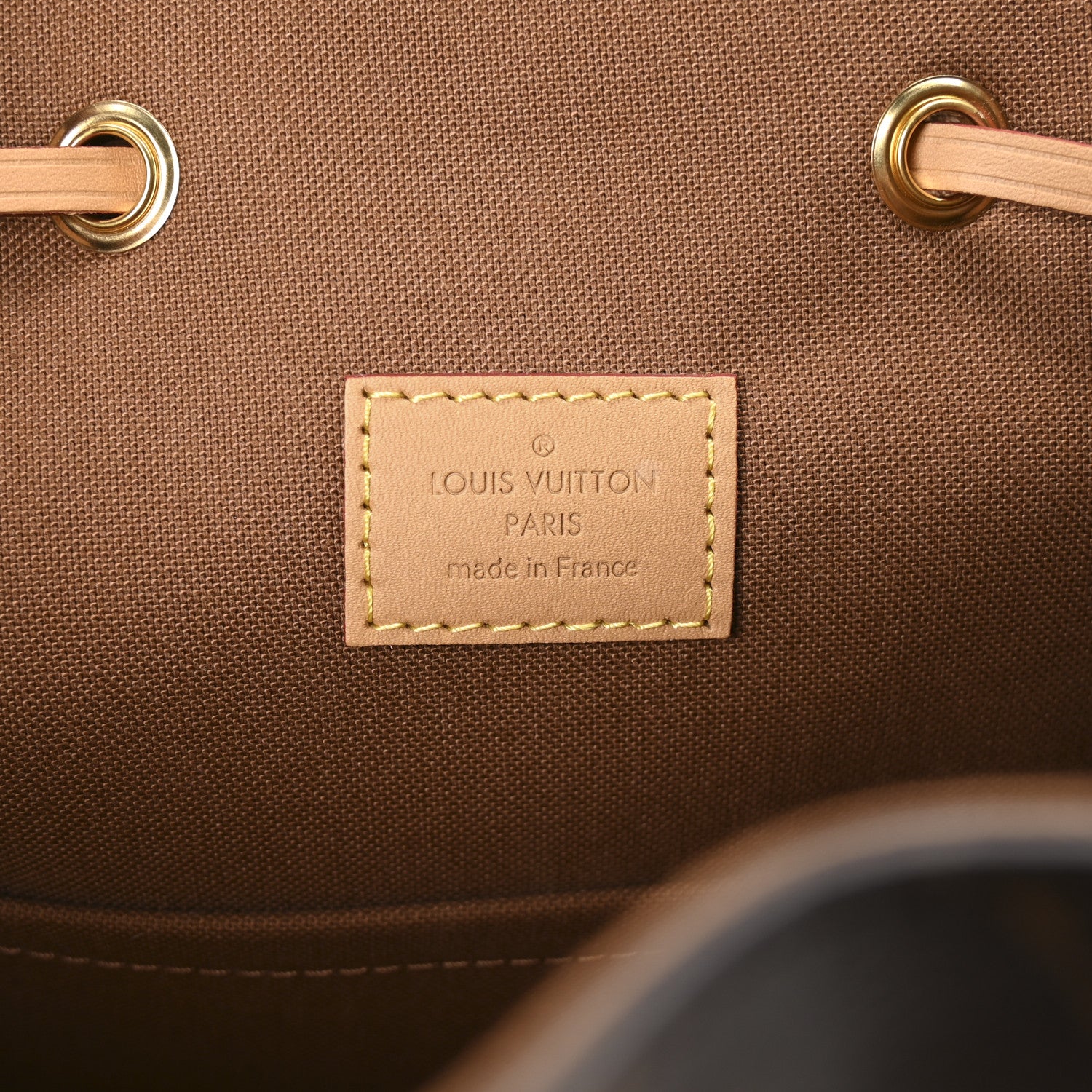 Louis Vuitton Monogram Montsouris PM 6 of 9