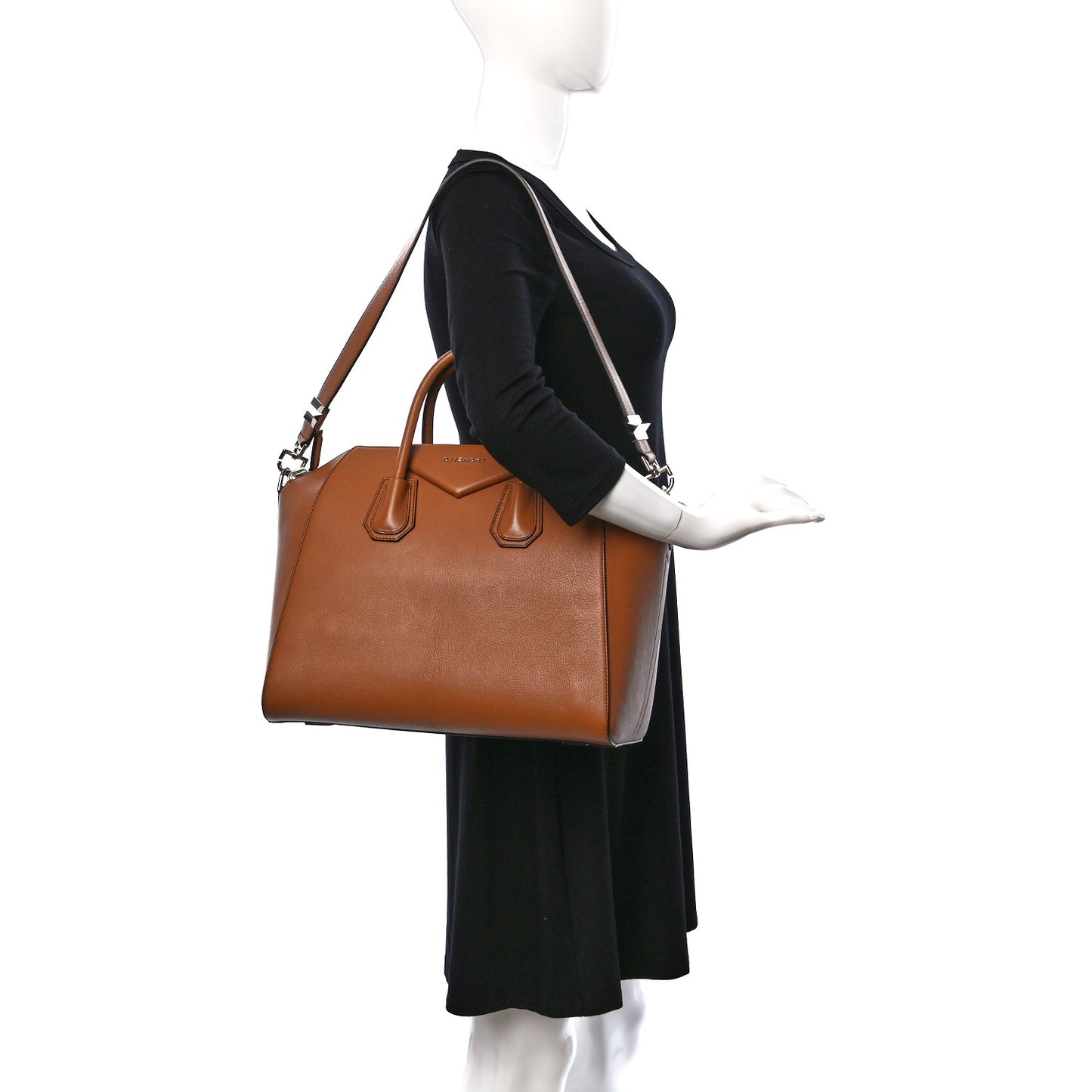 Sugar Goatskin Medium Antigona Cognac