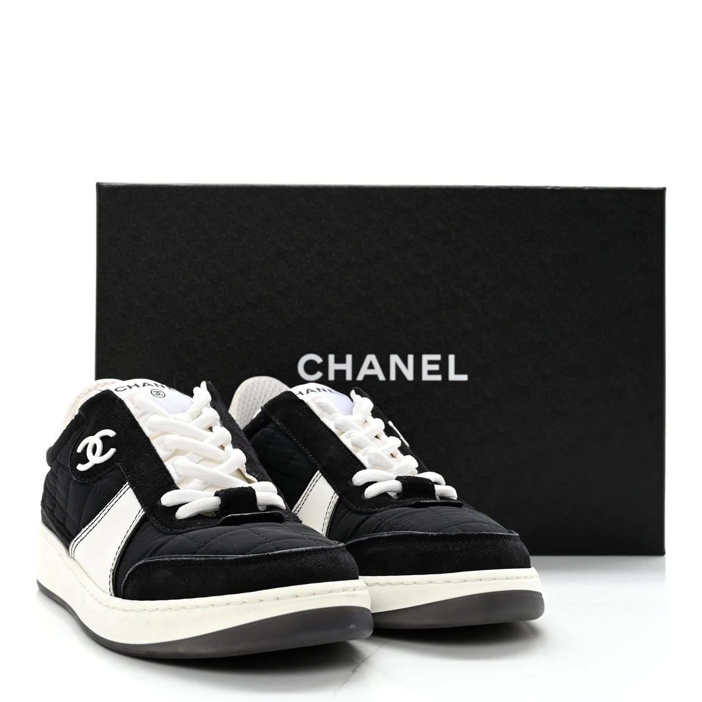 Suede Fabric Calfskin Womens CC Sneakers 35.5 Black White