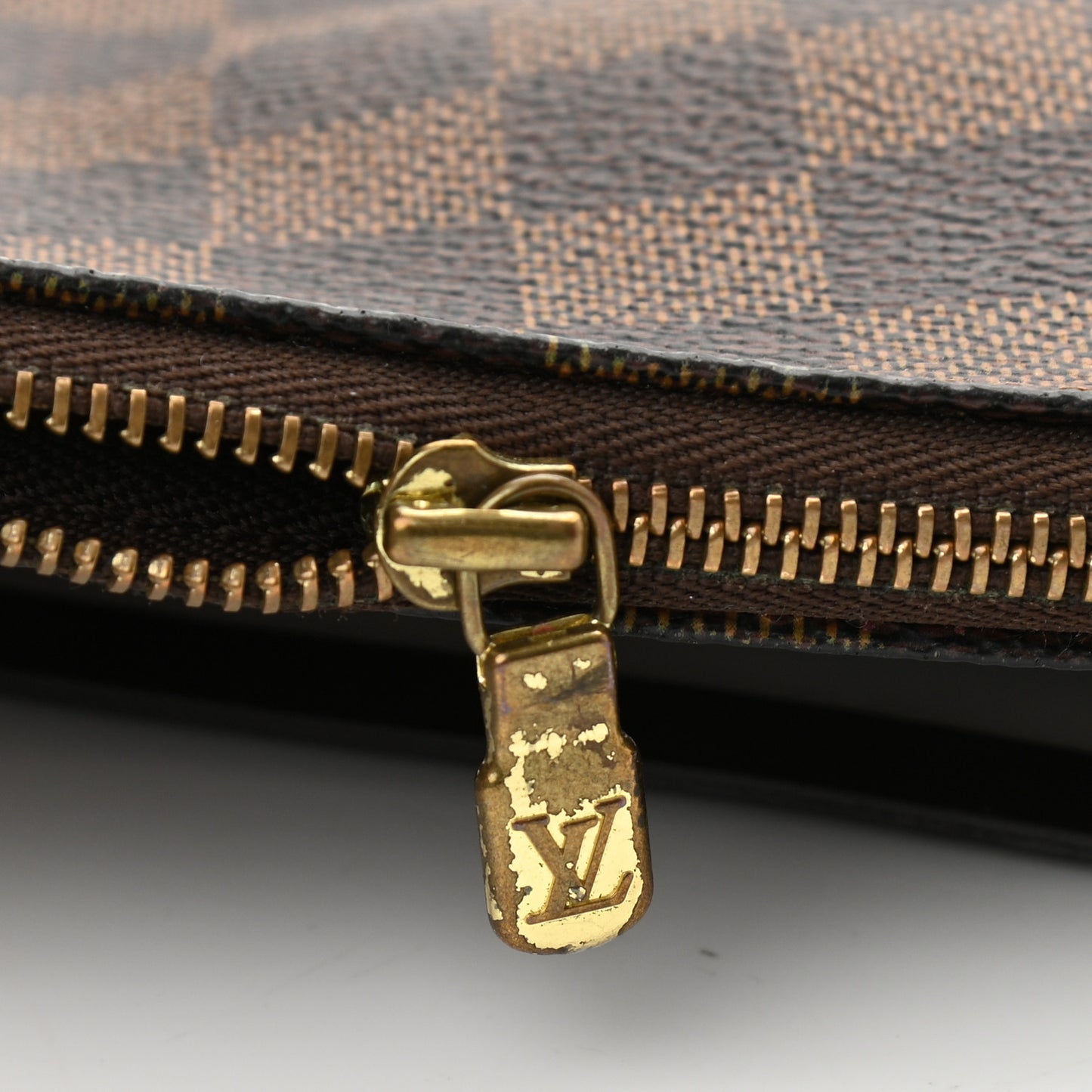 Damier Ebene Pochette Accessories