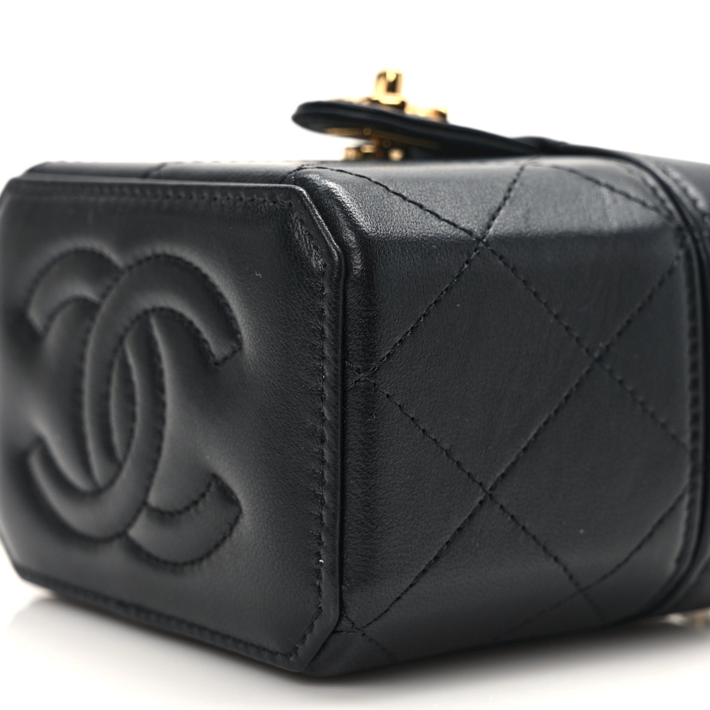 Lambskin Quilted Vanity Clutch With Chain Black