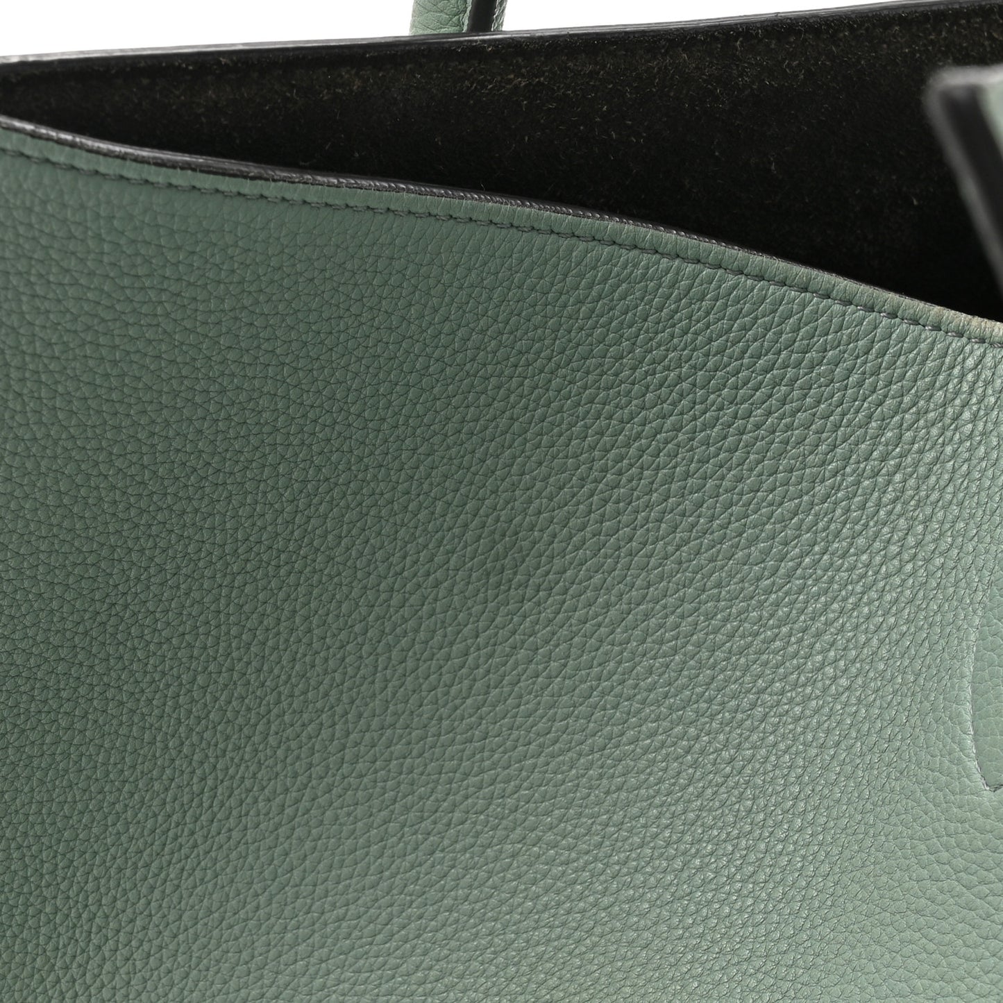 Grained Calfskin Medium Phantom Luggage Jade