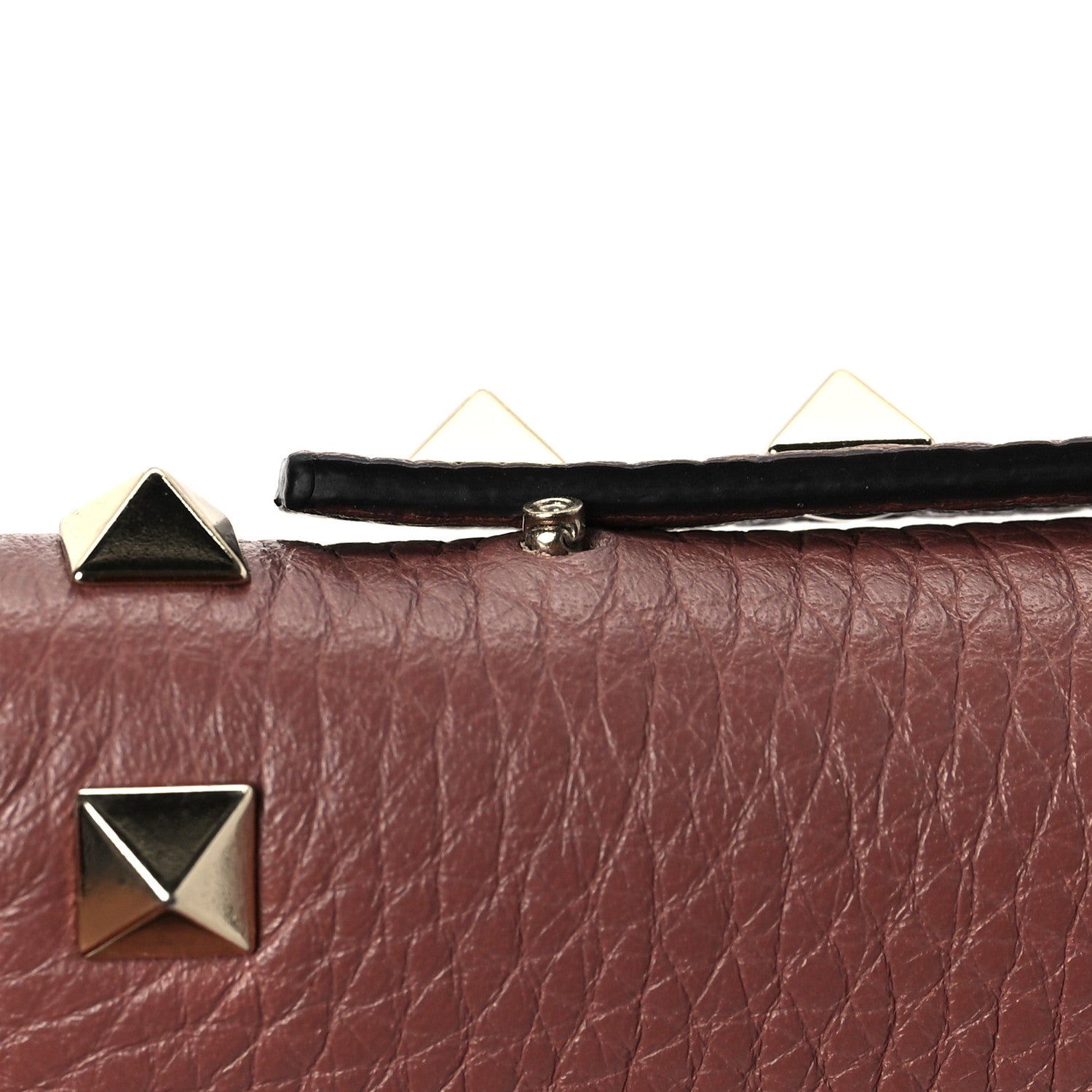 Valentino Garavani Pebbled Calfskin Rockstud Flip Lock Wallet On Chain English Rose 8 of 8