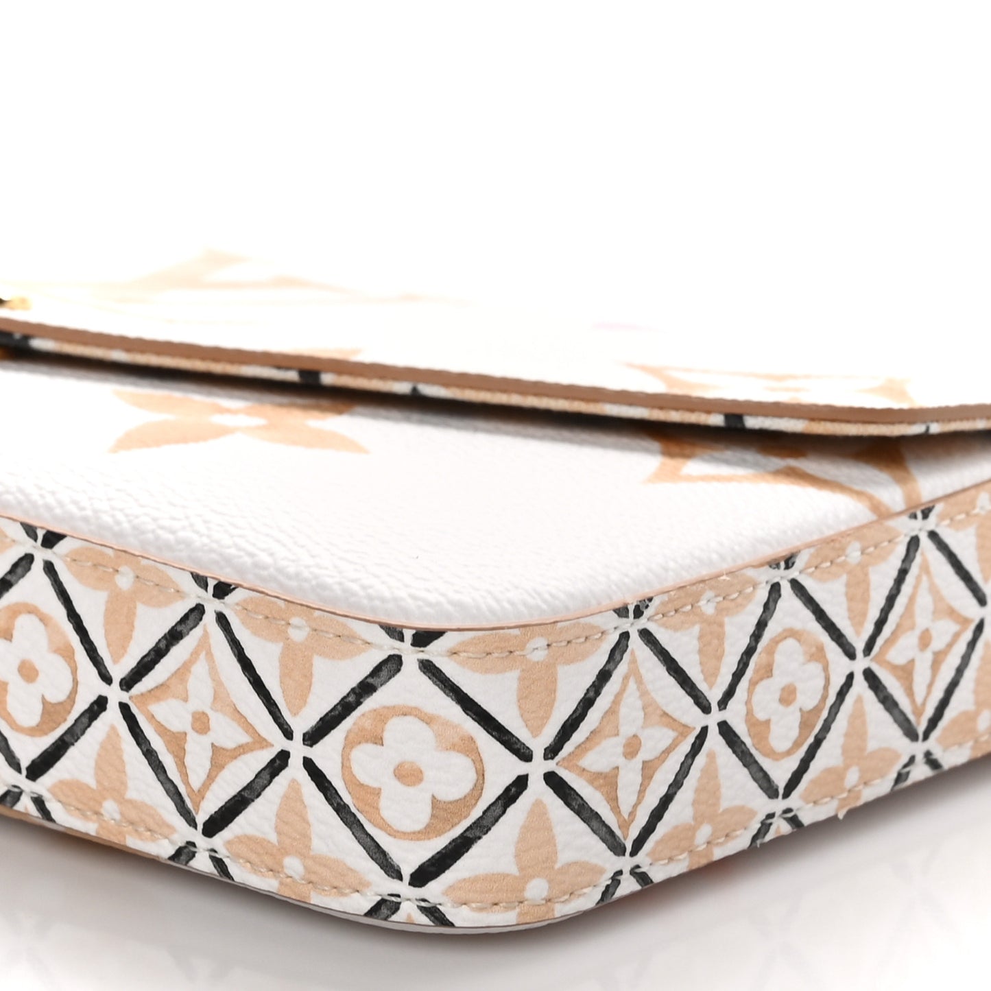 Monogram Giant By The Pool 2.0 Felicie Pochette Chain Wallet Beige