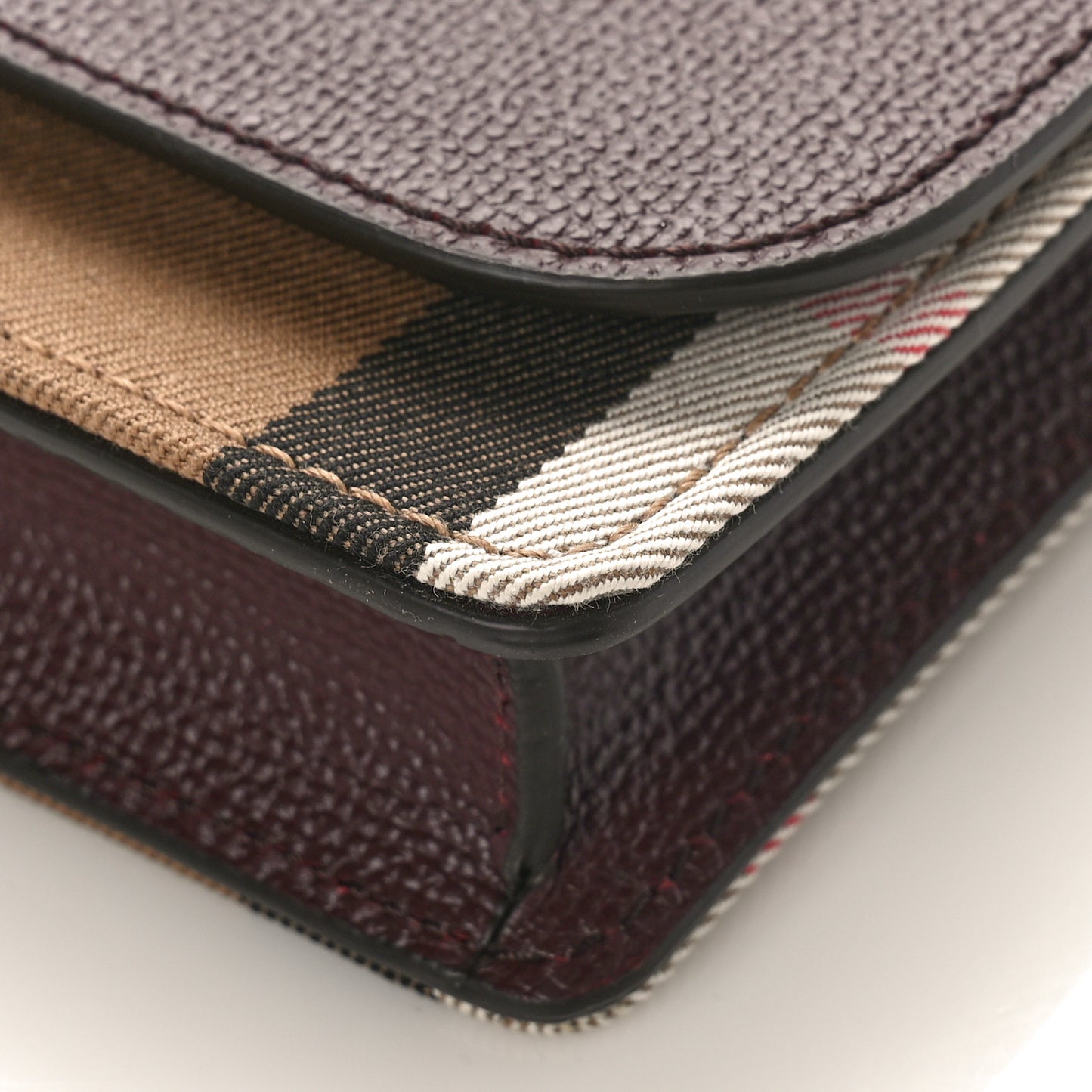 Grained Calfskin House Check Tartan Mix Hampshire Wallet On Chain Mahogany Red