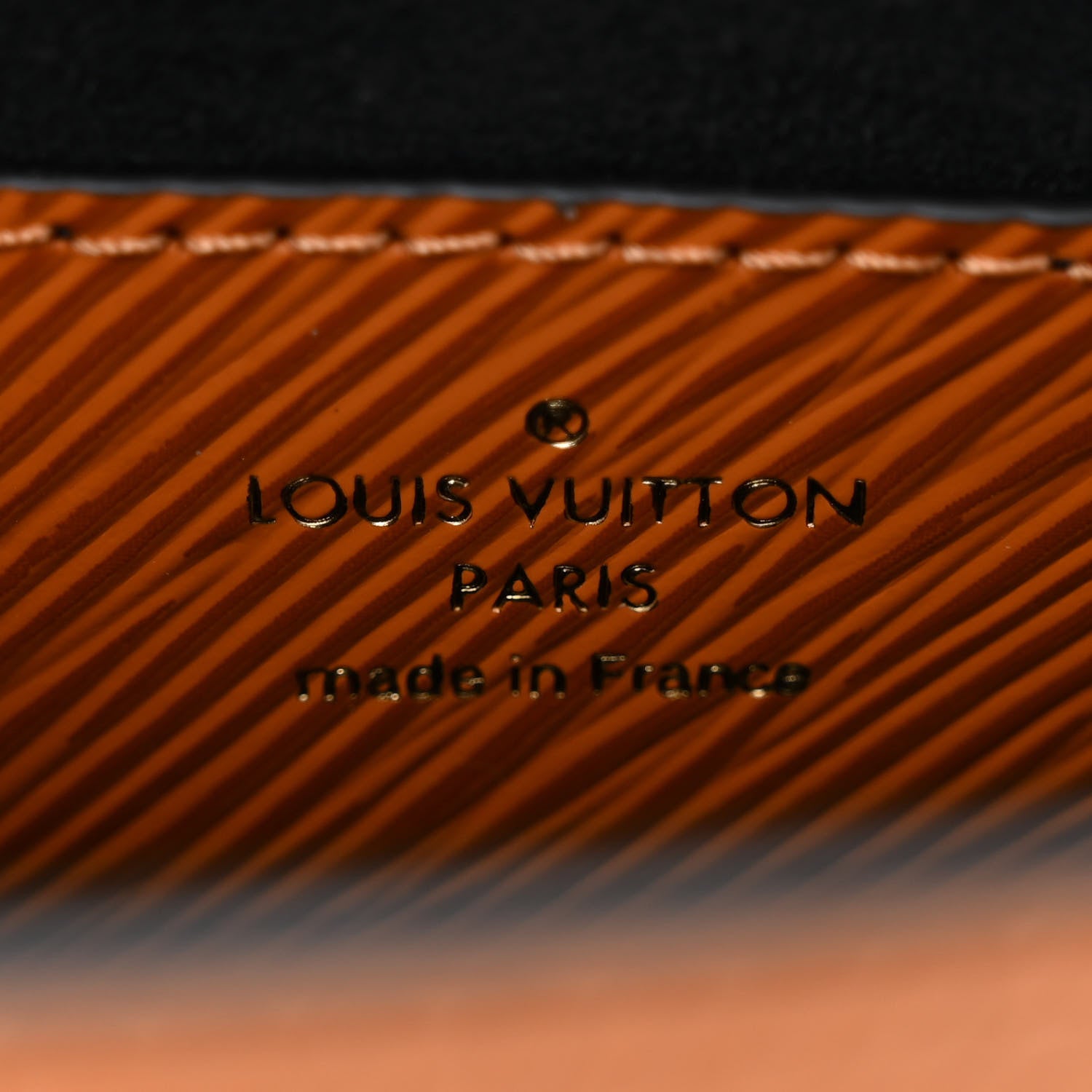 Louis Vuitton Epi Crafty Twist Shoulder Bag Mini Caramel 8 of 11