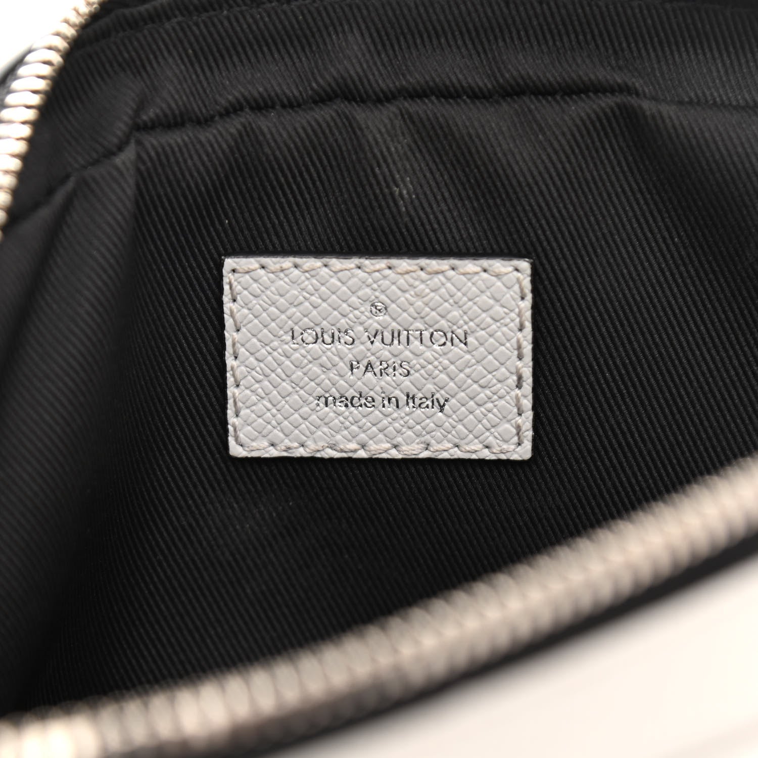 Louis Vuitton Taiga Monogram Outdoor Bumbag White 6 of 10