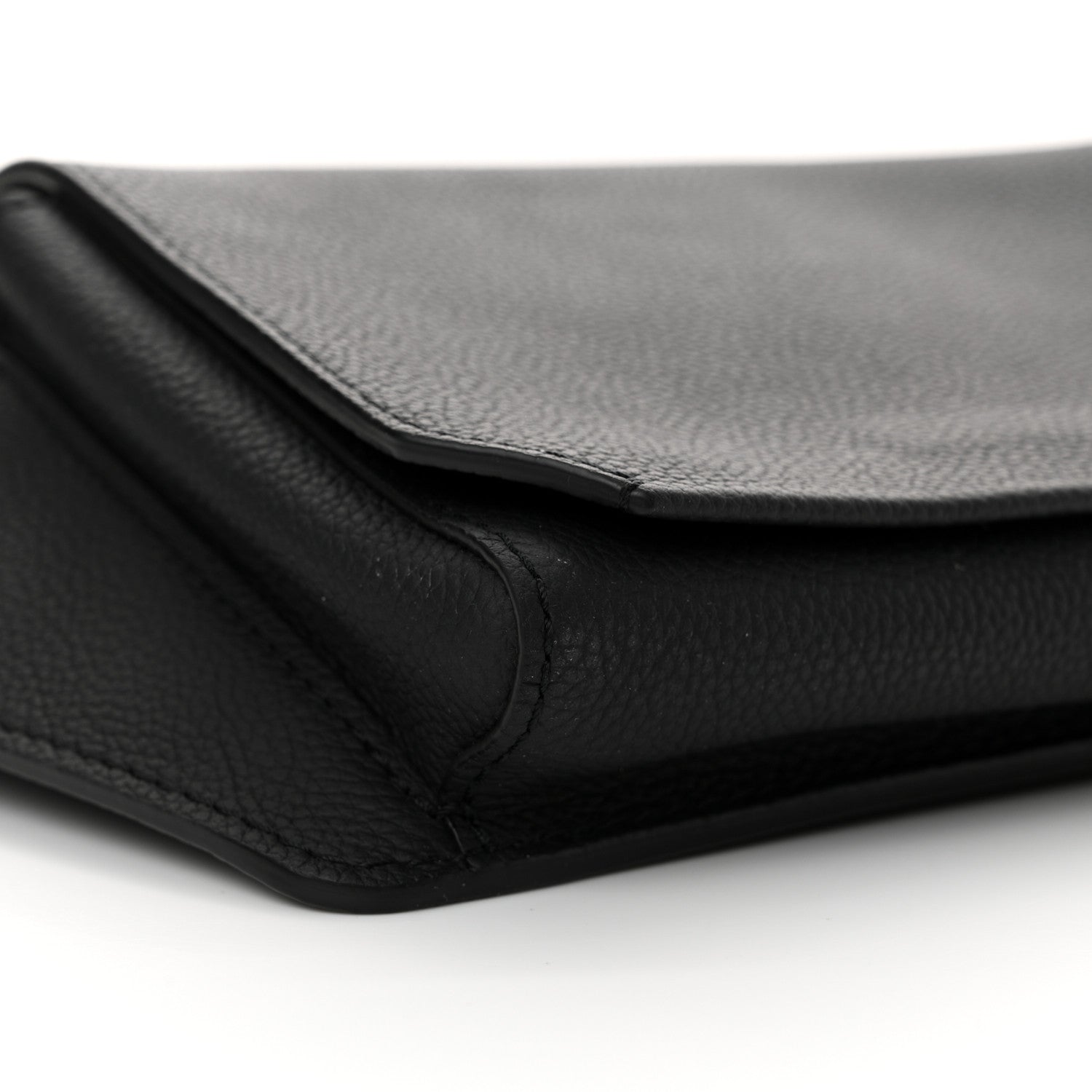 Louis Vuitton Grained Calfskin Aerogram Takeoff Sling Black 8 of 11