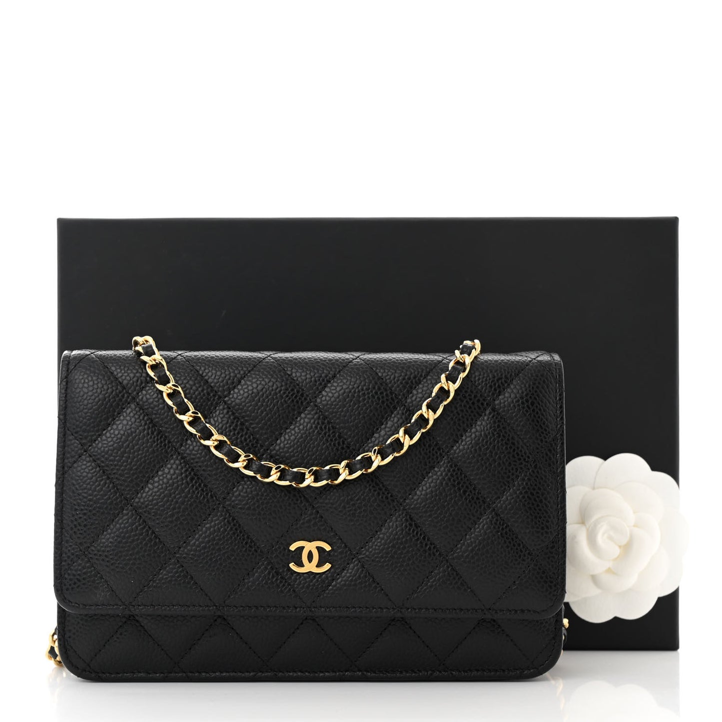 Caviar Quilted Wallet on Chain WOC Black