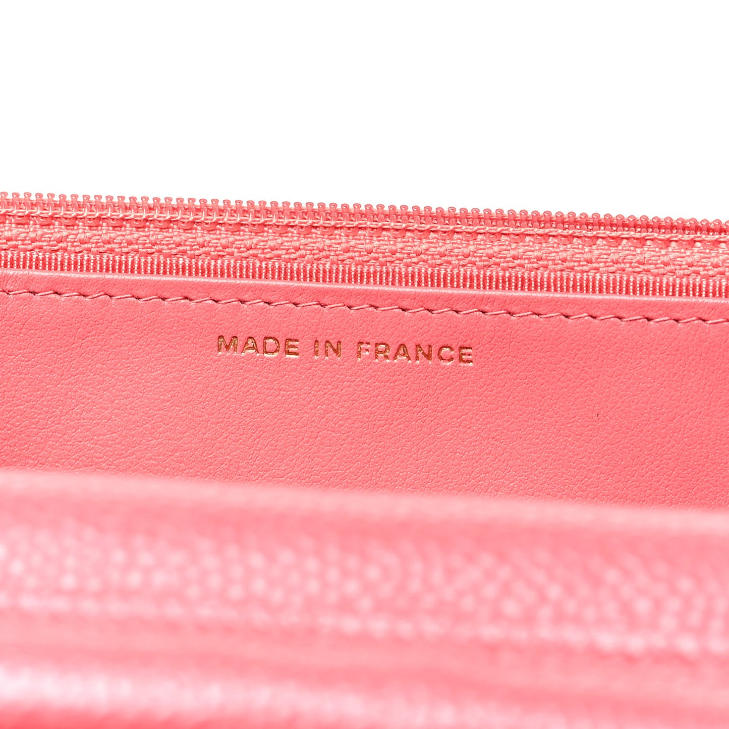 Caviar Quilted Wallet on Chain WOC Pink