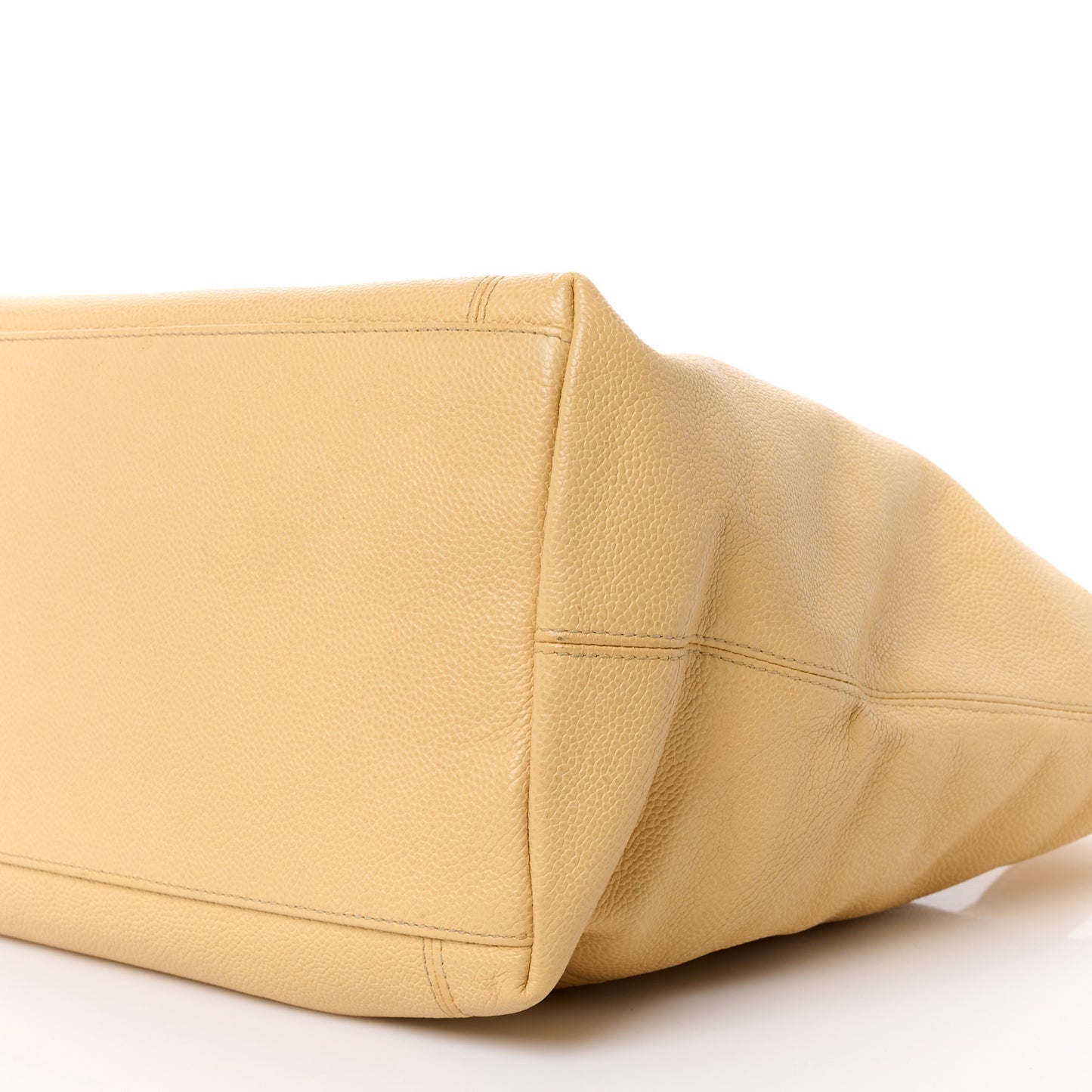 Caviar CC Tote Beige