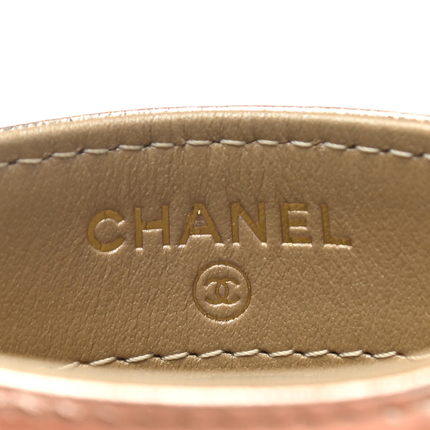 Metallic Lambskin Quilted Chanel 19 Card Holder Gold
