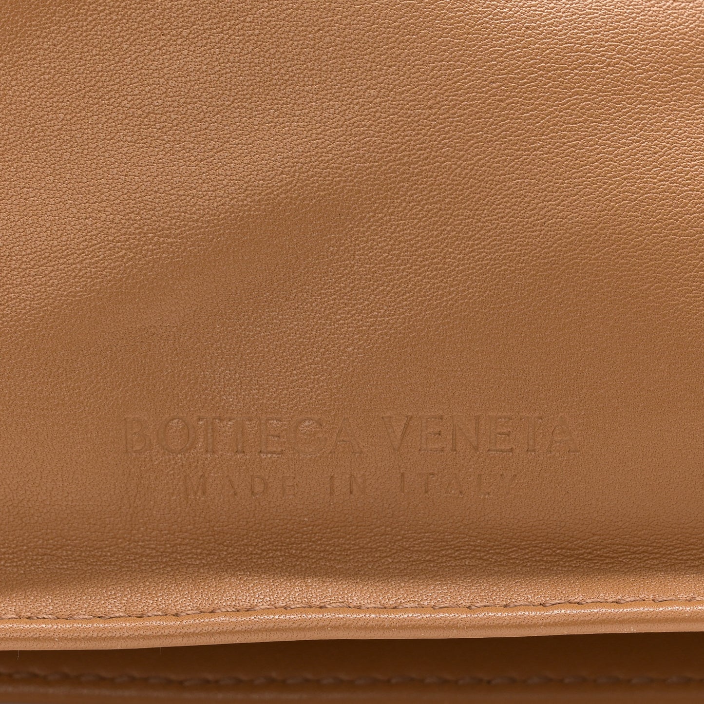Supple Calfskin BV Twist Caramel