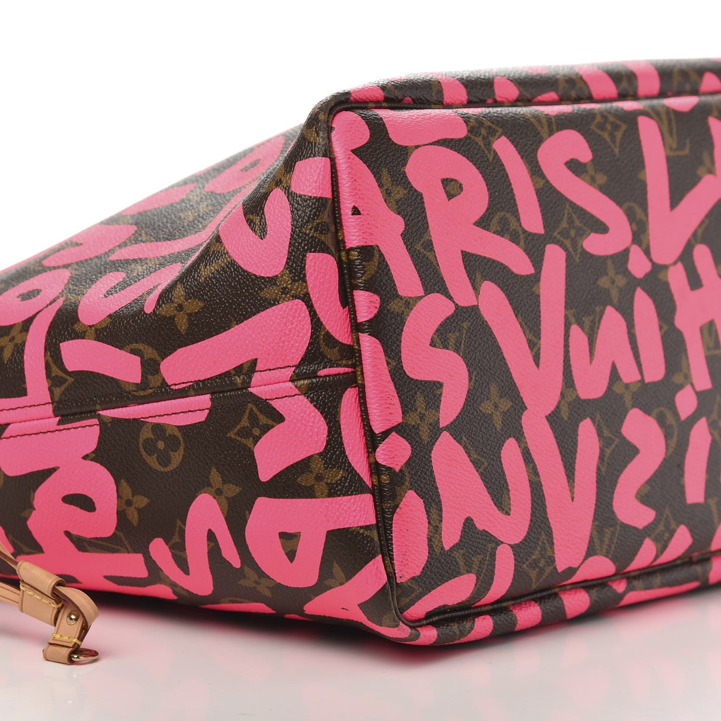 Monogram Graffiti Neverfull GM Fuchsia