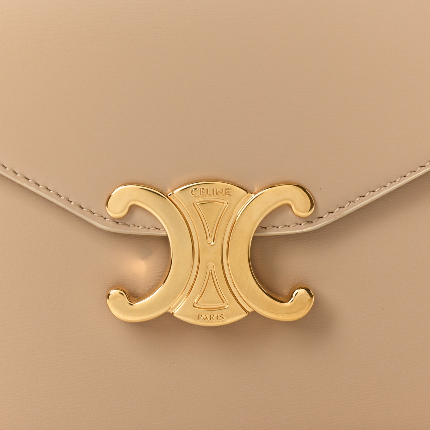 Shiny Calfskin Triomphe Margo Wallet on Chain Nude