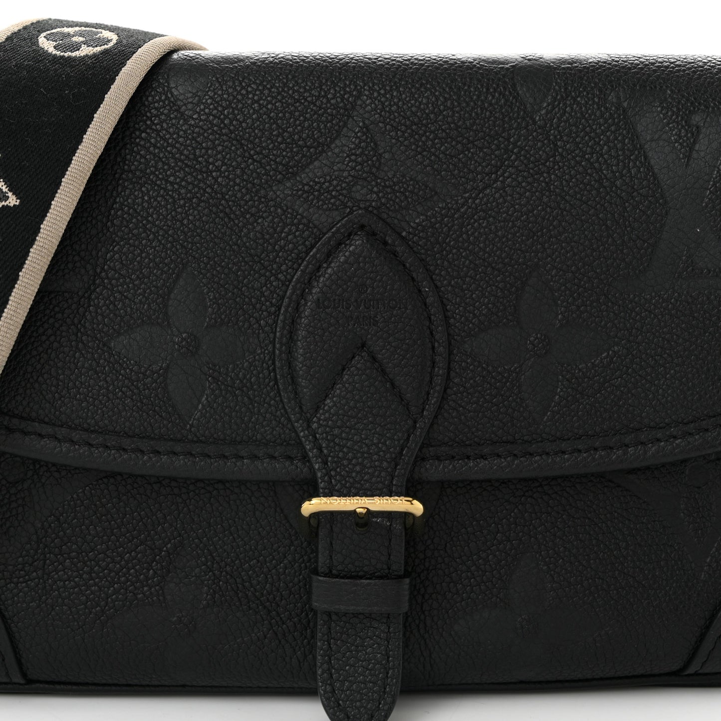 Empreinte Monogram Giant Diane Black
