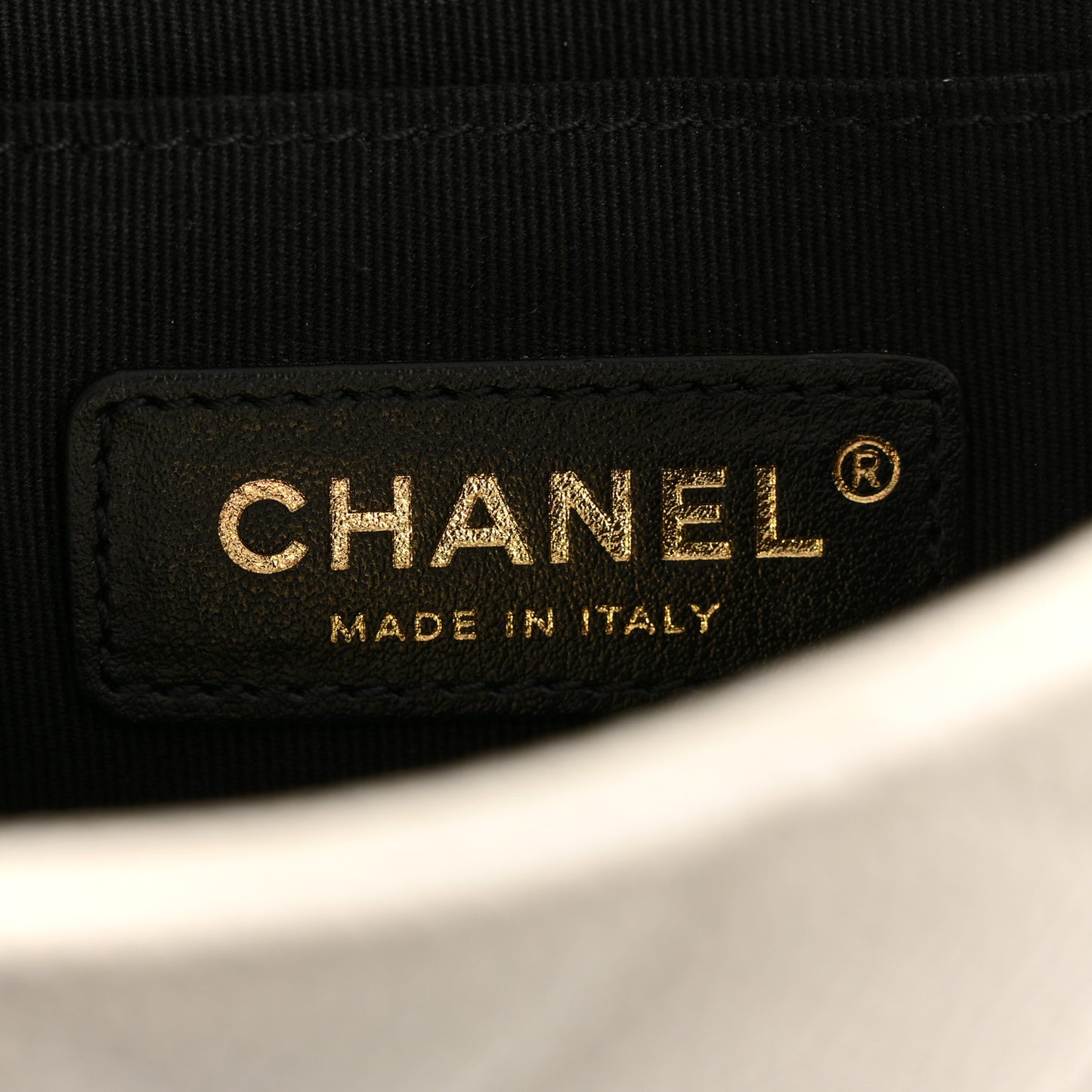 Caviar Quilted Mini Chain Soul Flap White