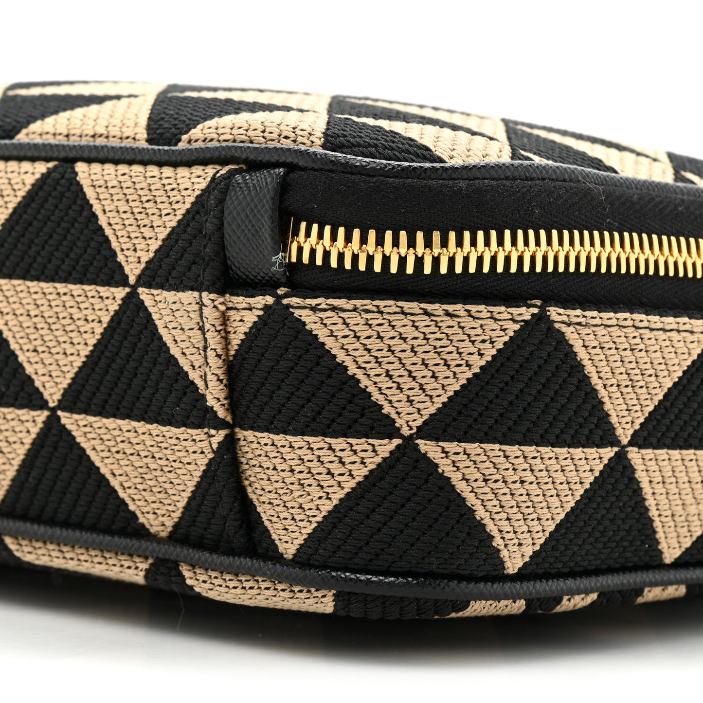 Jacquard Saffiano Triangolo Symbole Embroidered Medium Shoulder Bag Black Corda