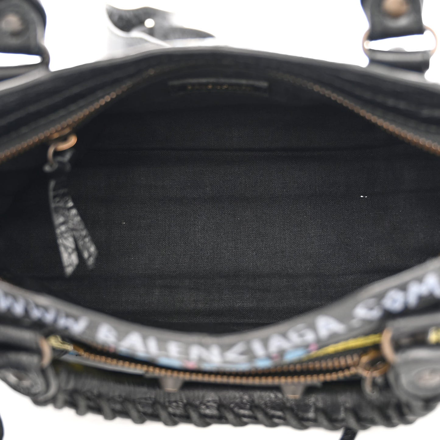 Agneau Arena Graffiti All Over Classic Hardware Mini City Black Multicolor