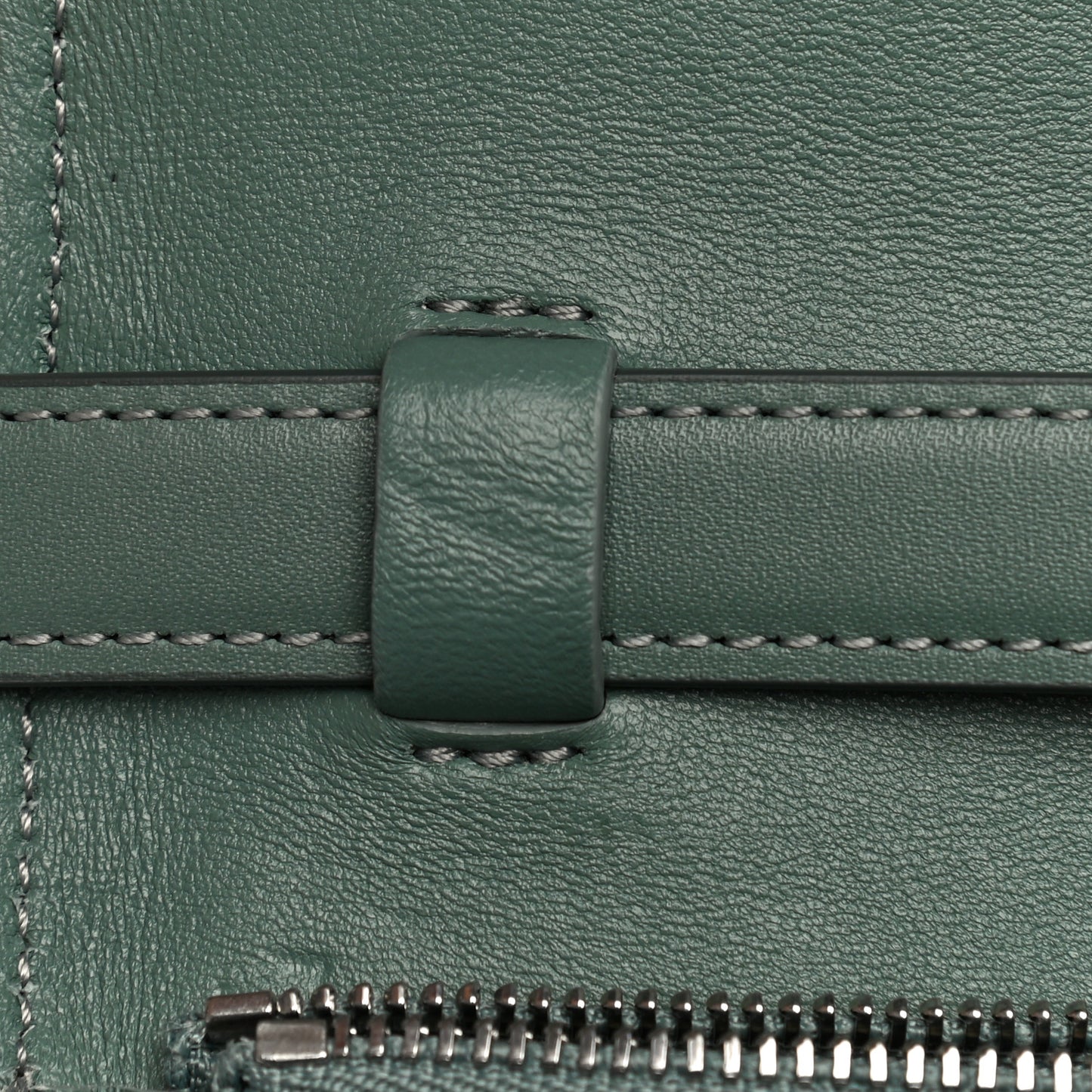 Box Calfskin Medium Classic Box Flap Bag Jade