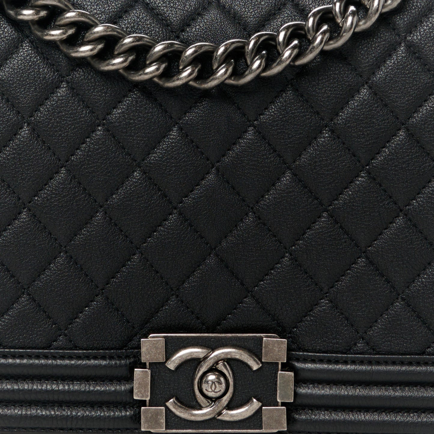 Grained Calfskin Quilted New Medium Boy Flap Black