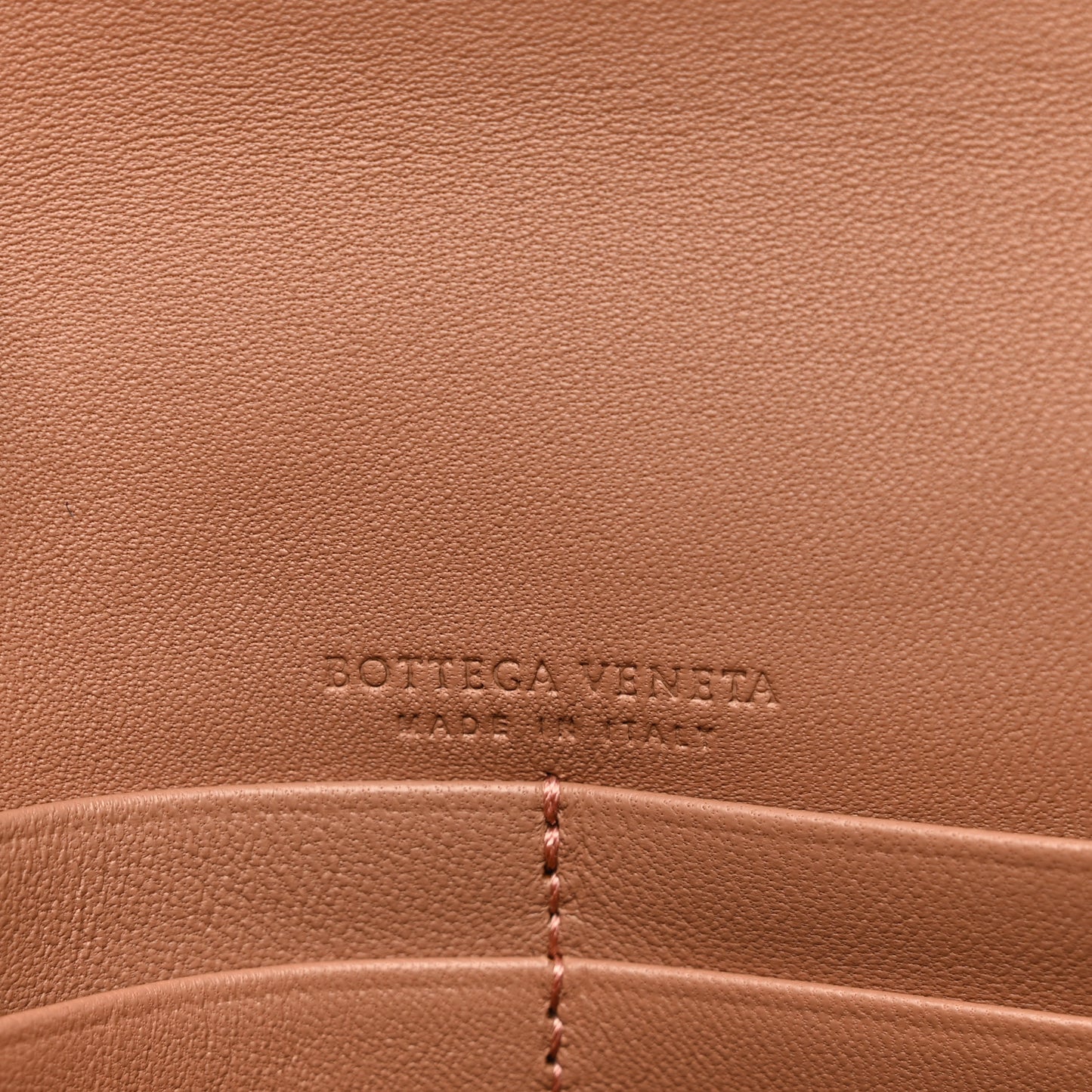Nappa Intrecciato Checker Chain Wallet Beige Red