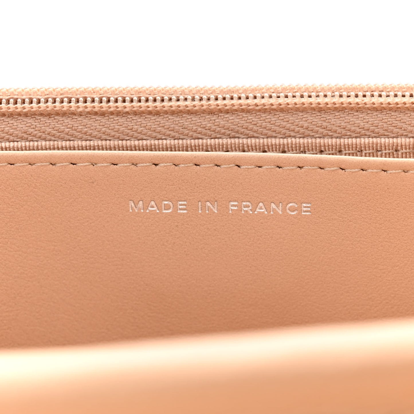 Caviar Quilted Wallet On Chain WOC Beige