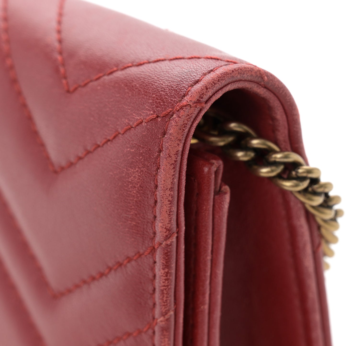 Calfskin Matelasse GG Marmont Mini Bag Hibiscus Red