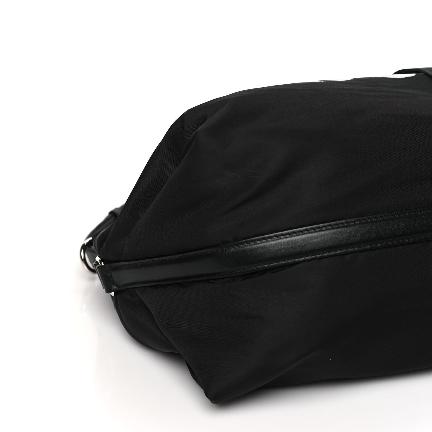 Nylon Medium Bundle Black White