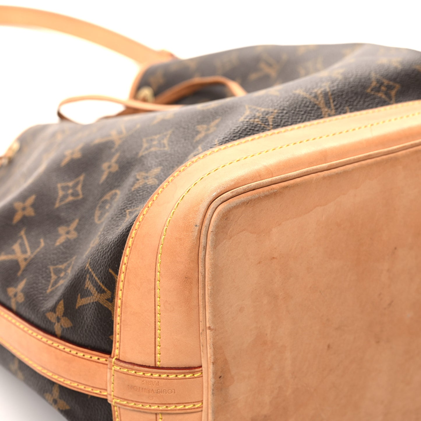 Monogram Noe