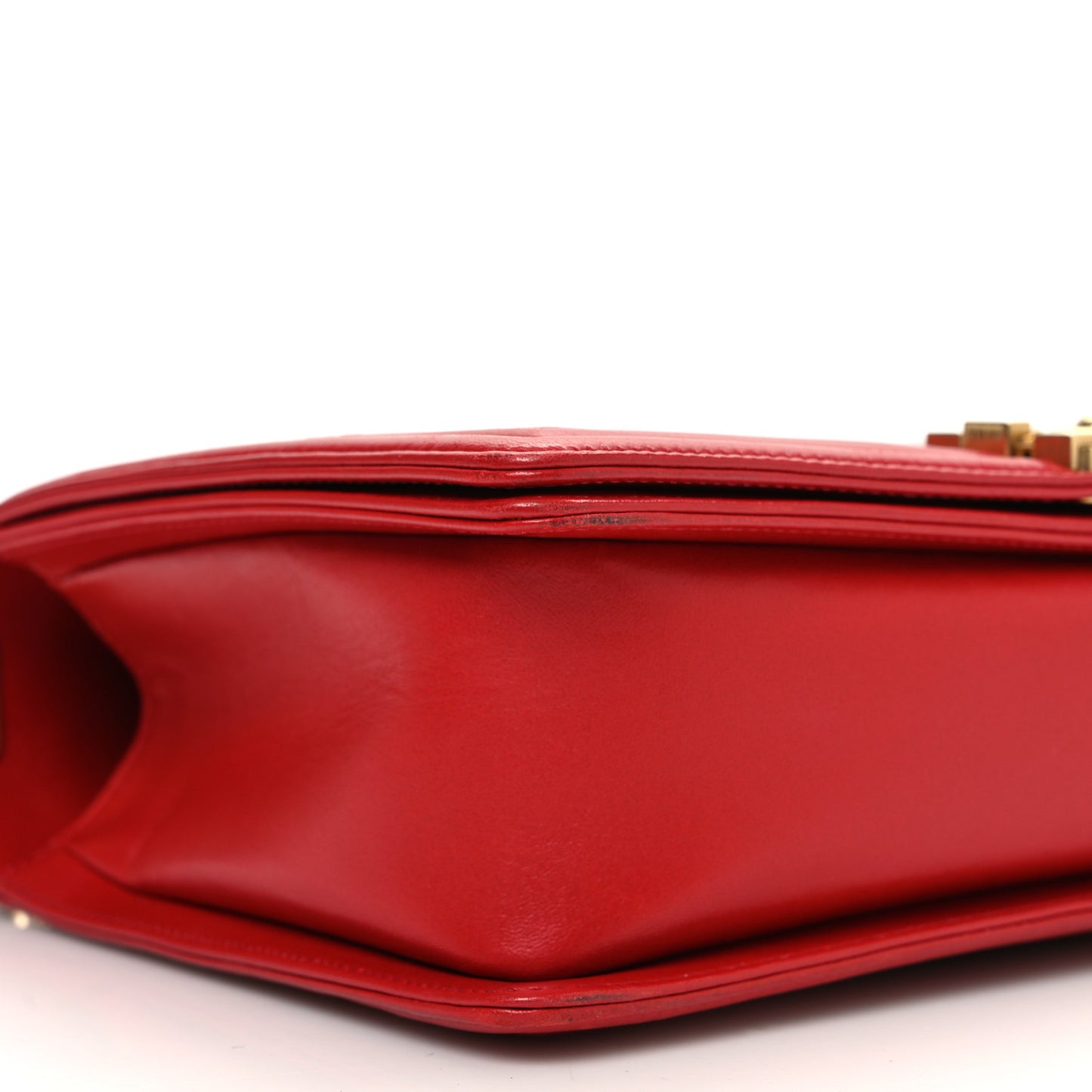 Lambskin Quilted New Medium Boy Flap Red