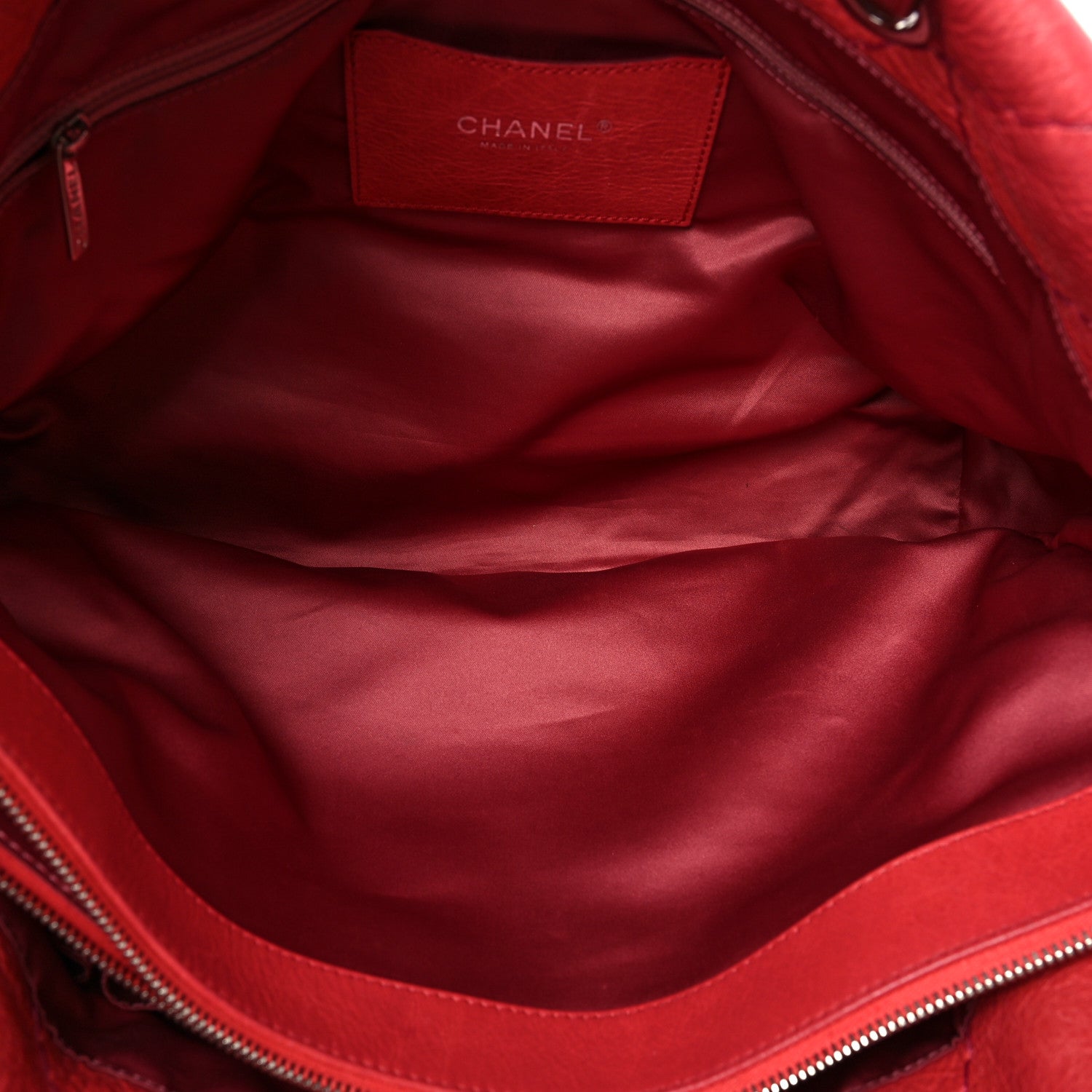 Chanel Glazed Calfskin Large On The Road Tote Red 5 of 8