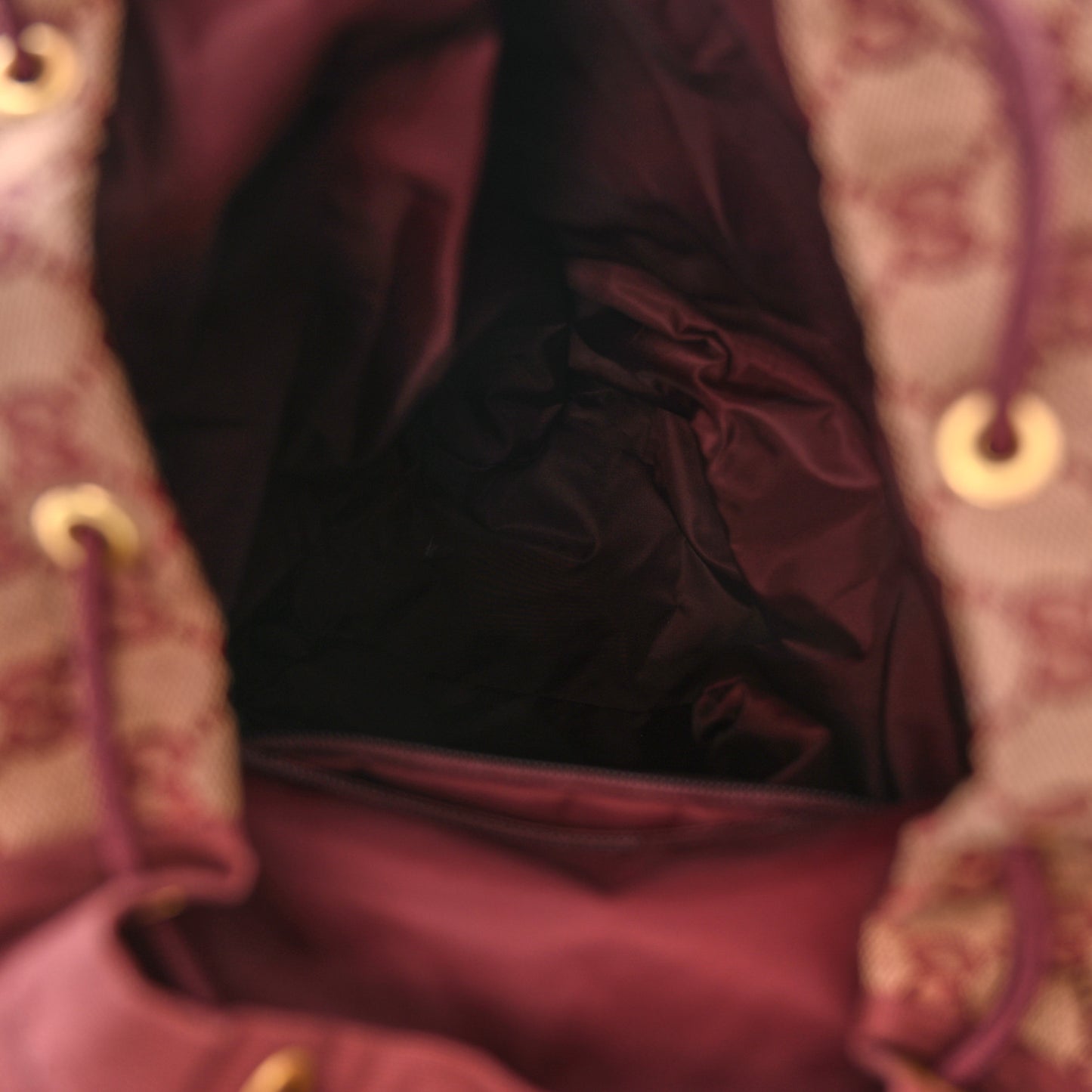 GG Monogram Script Logo Large Double Pocket Backpack Sahara Rubino Bordeaux