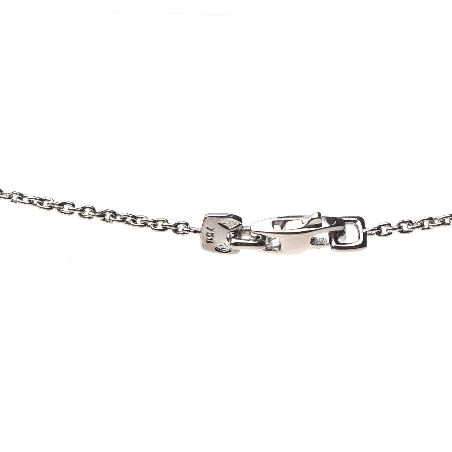 18K White Gold Petite Fleur Pendant Necklace