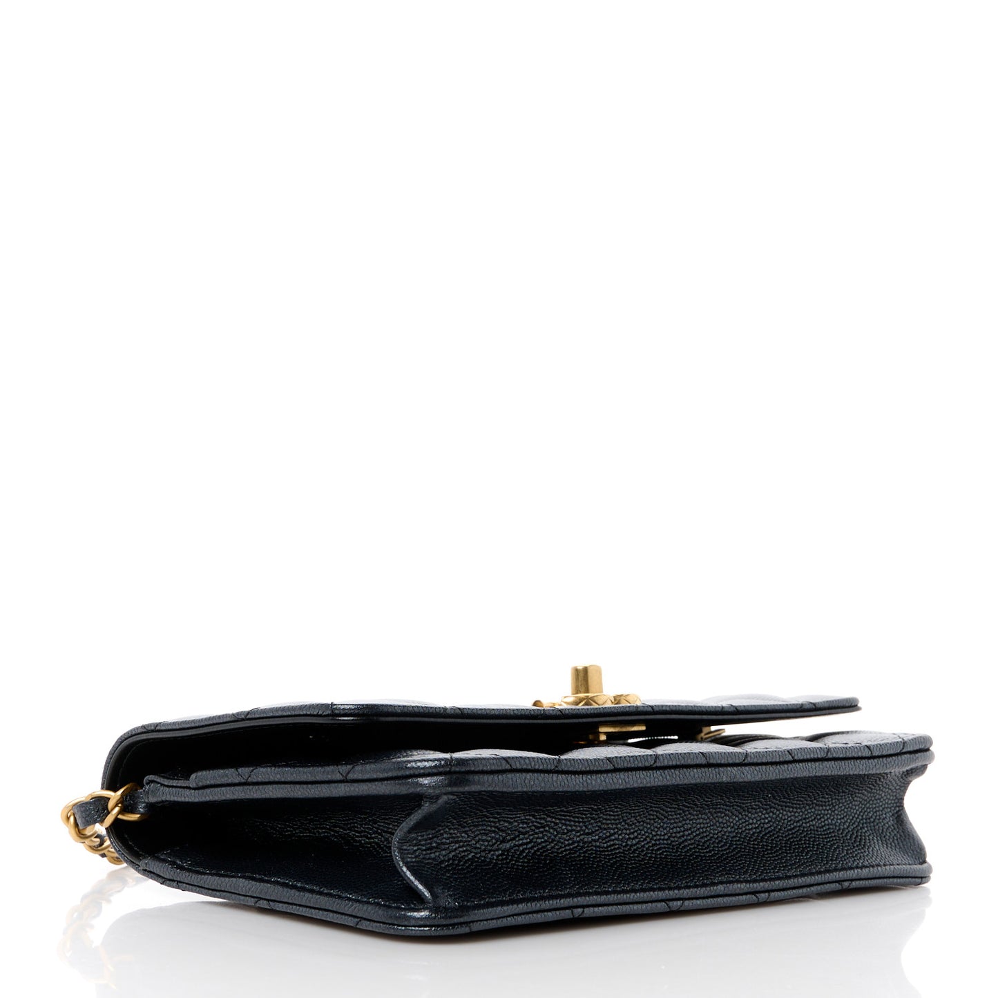 Pearly Caviar Quilted Fit For You Wallet On Chain WOC Navy