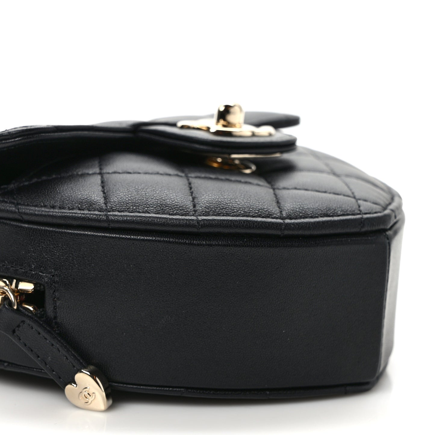 Lambskin Quilted CC In Love Heart Clutch With Chain Black