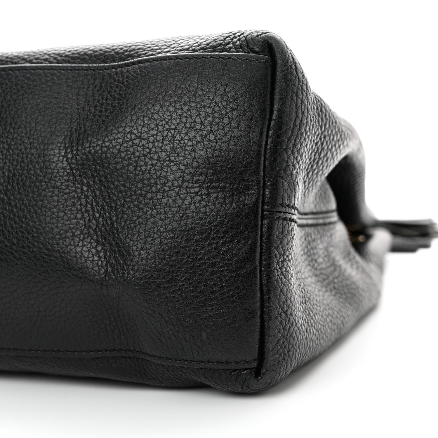 Gucci Pebbled Calfskin Medium Soho Chain Shoulder Bag Black 10 of 22