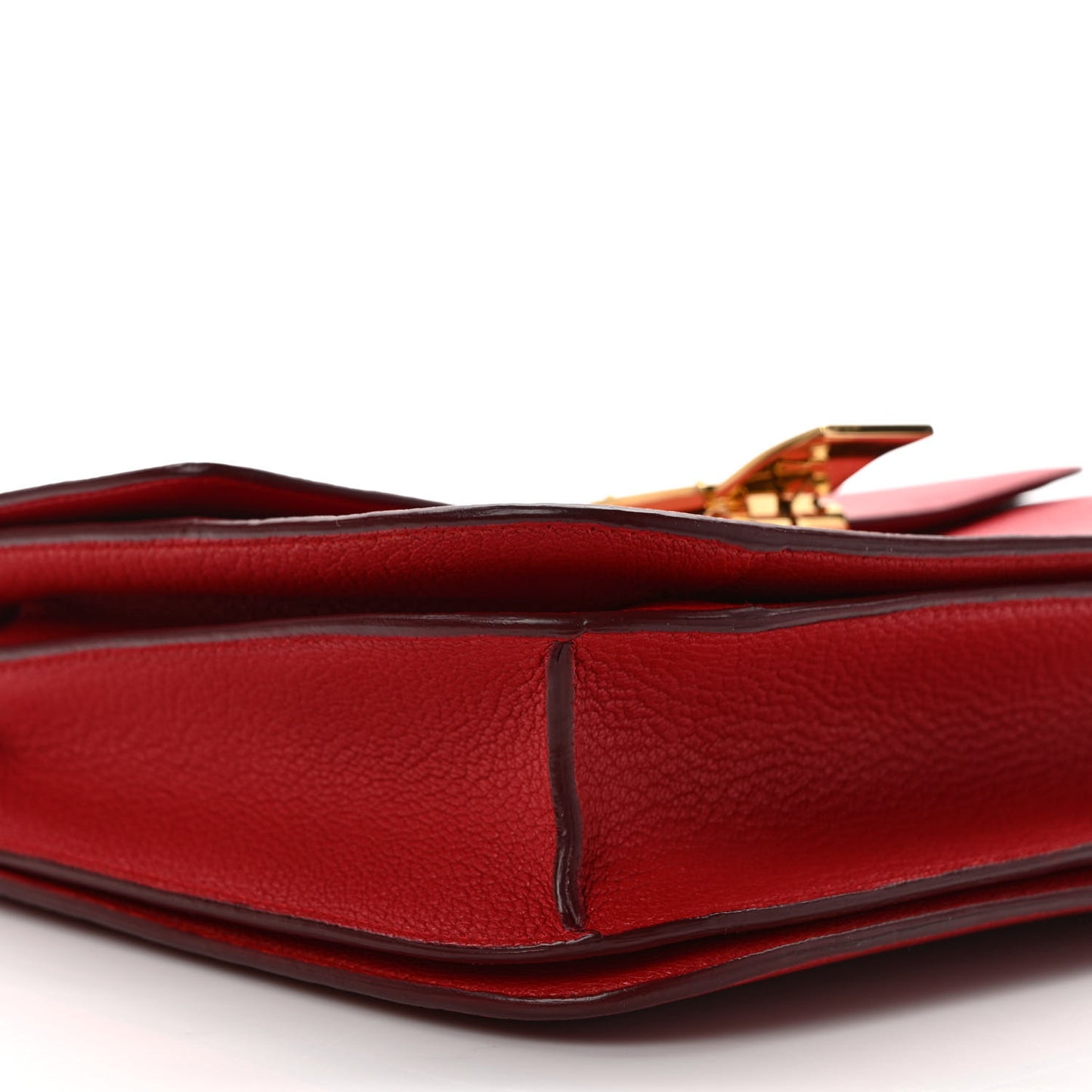 Goatskin Medium Classic Box Flap Bag Carmin