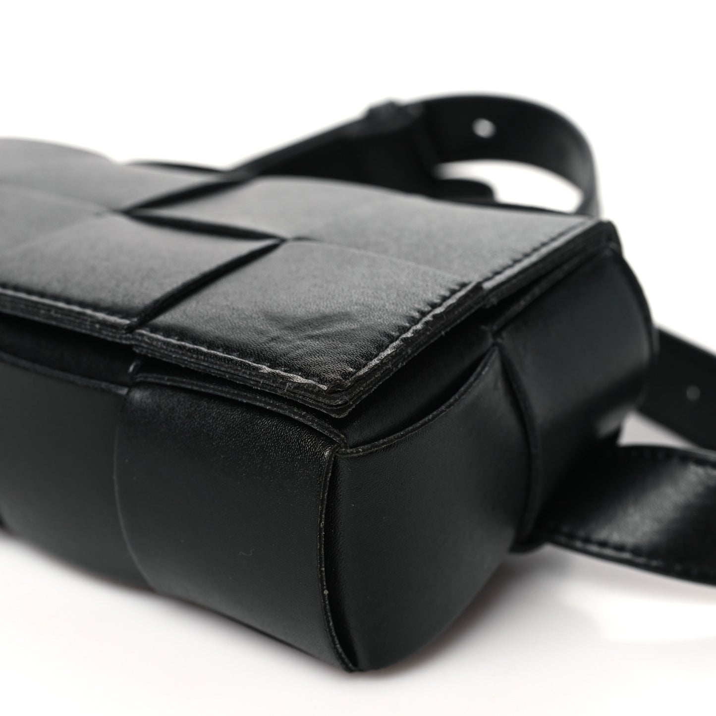 Nappa Maxi Intreccio The Belt Cassette Bag Black