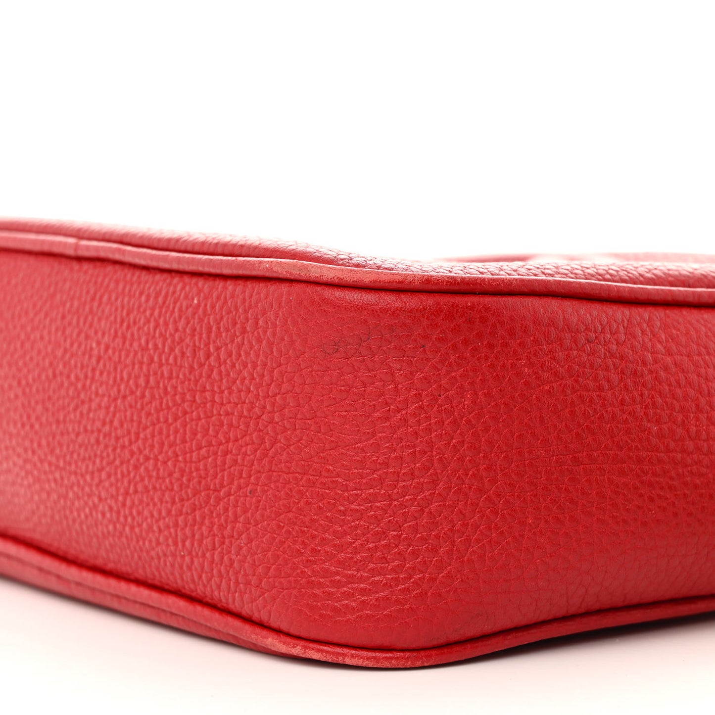 Pebbled Calfskin Small Soho Disco Bag Tabasco Red