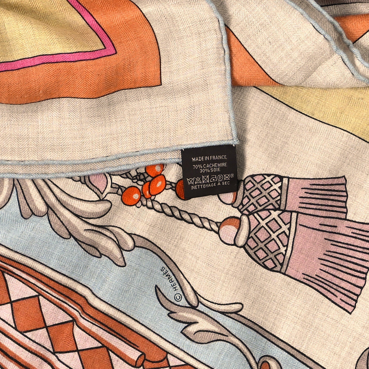 Hermes Cashmere Silk Coupe De Gala Shawl 140 Naturel Jaune Vieu 3 of 3