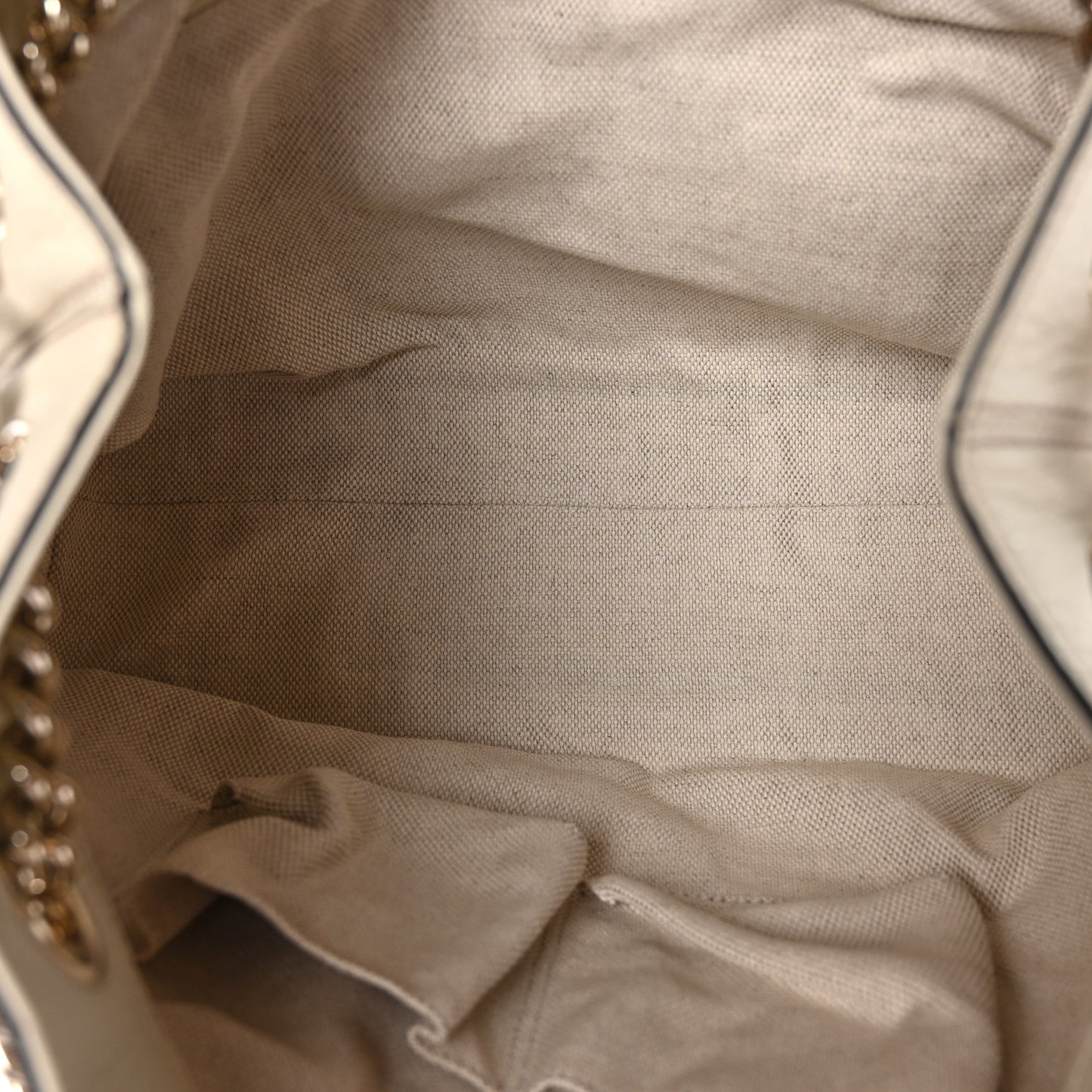 Pebbled Calfskin Medium Soho Chain Shoulder Bag Off White