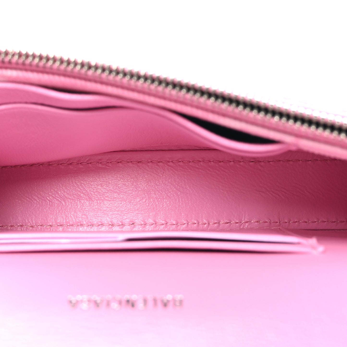 Washed Denim BB Monogram XS Hourglass Wallet On Chain Pink