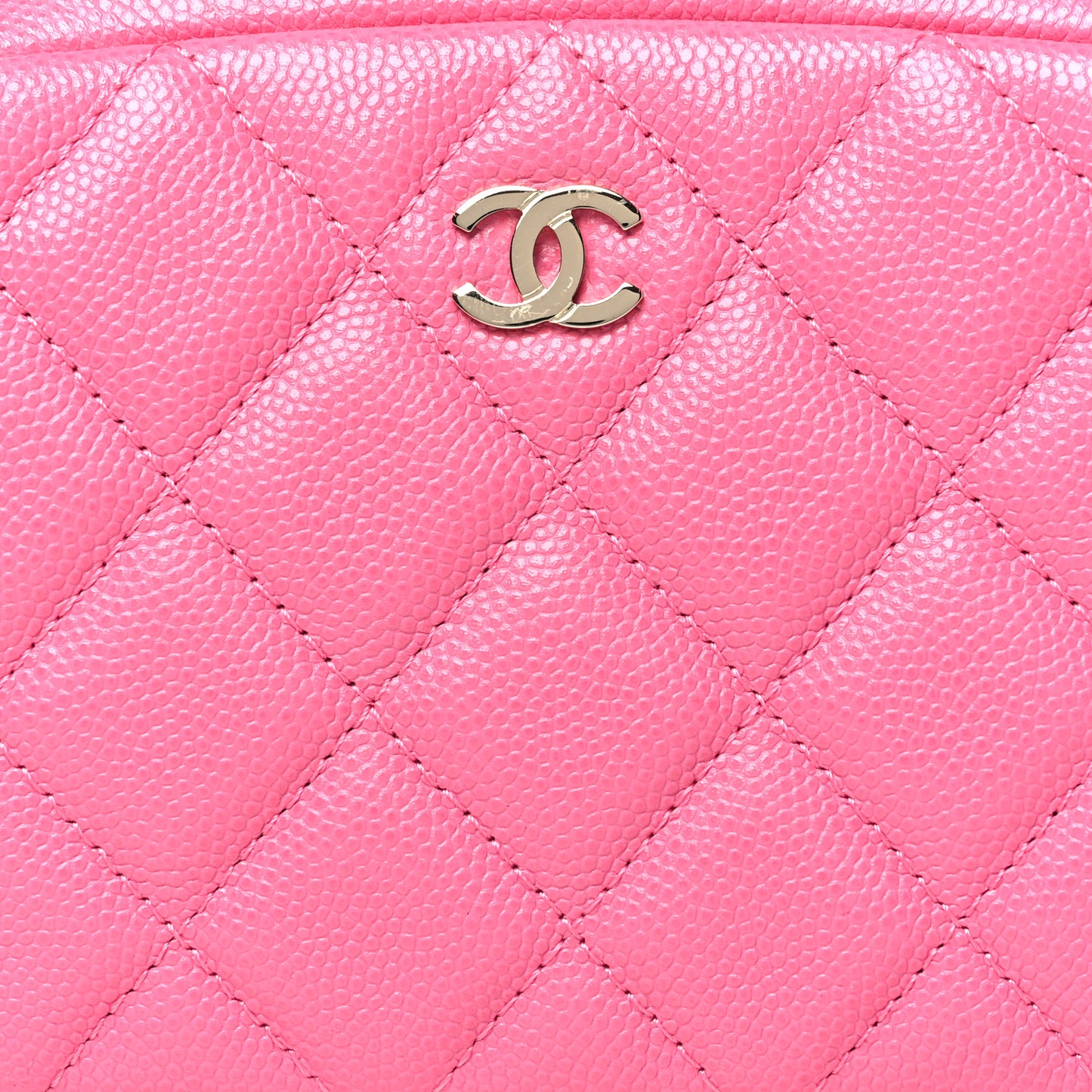 Caviar Quilted Small Curvy Pouch Cosmetic Case Pink