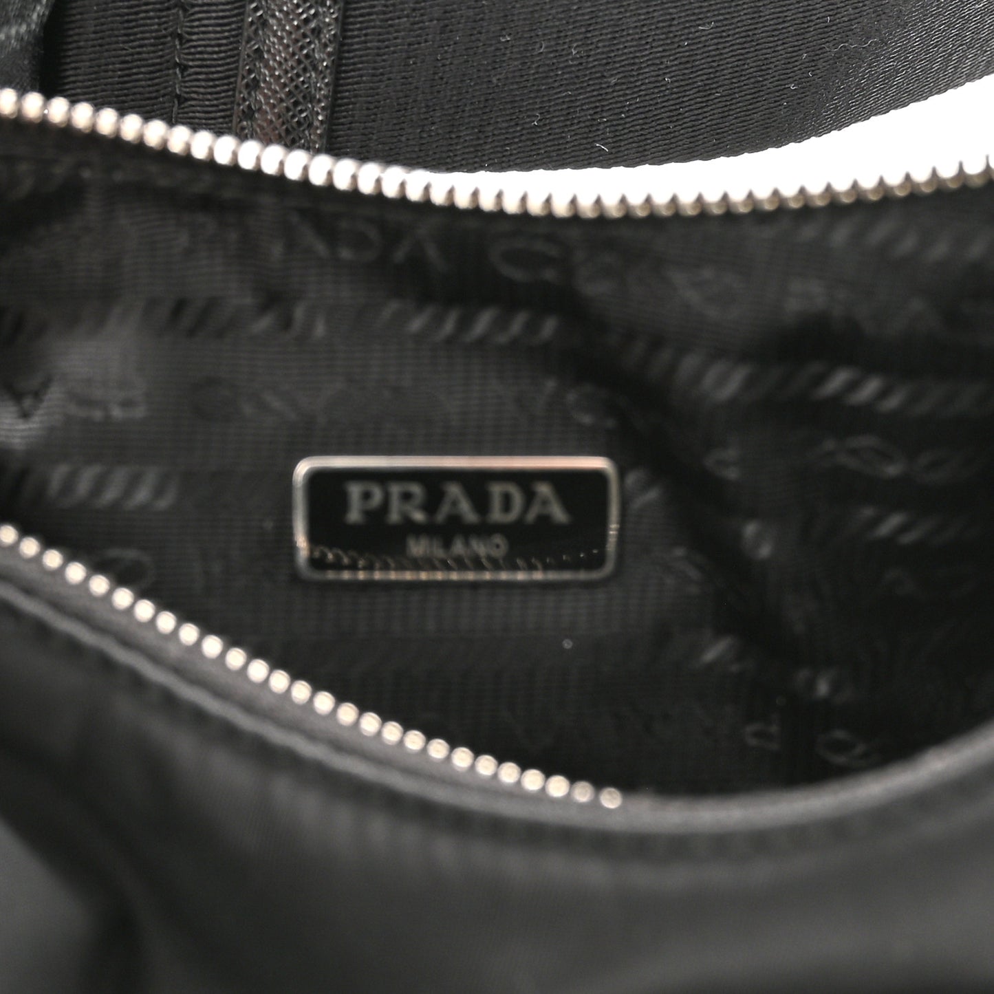 Nylon Re-Edition 2005 Shoulder Bag Black