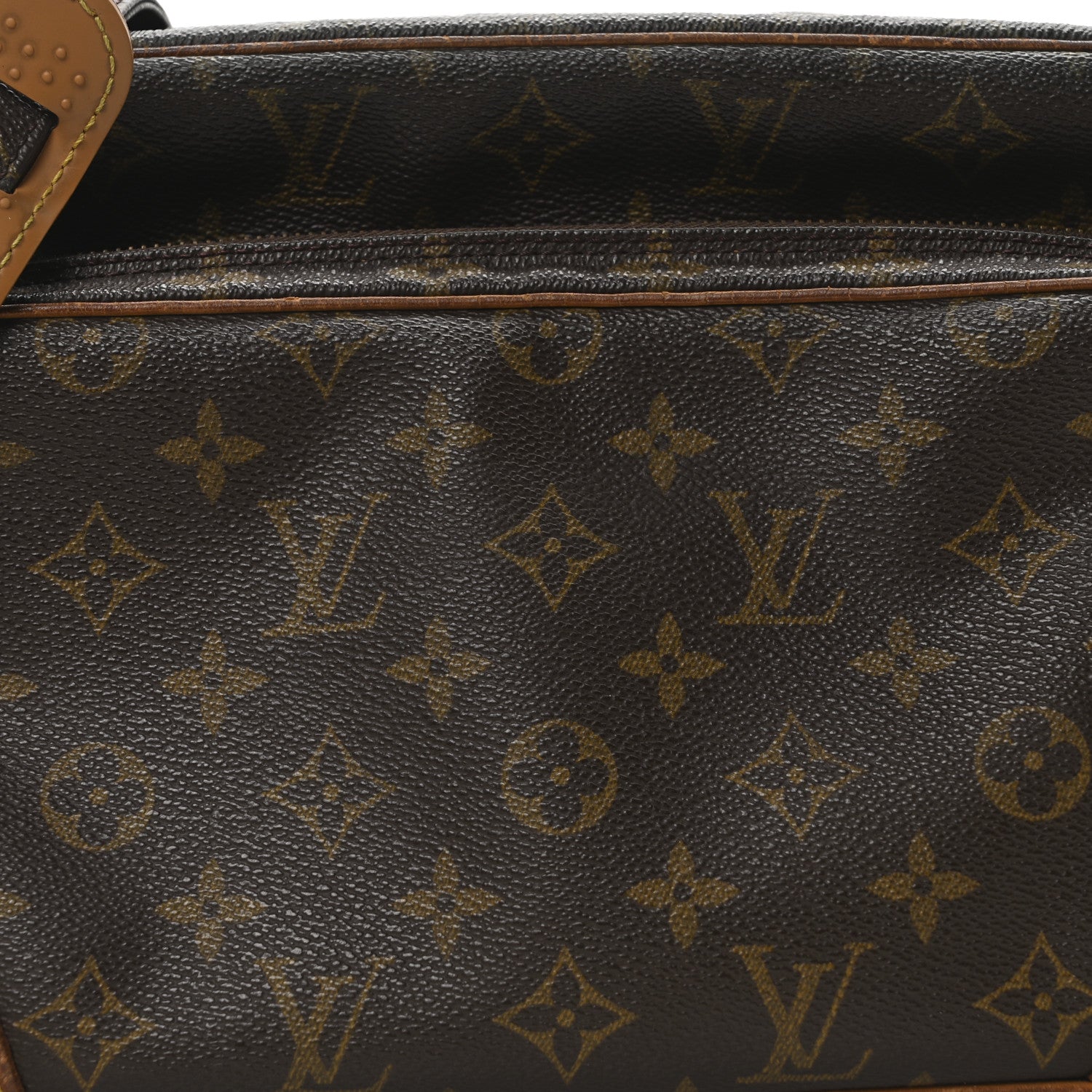 Louis Vuitton Monogram Nil 28 7 of 9
